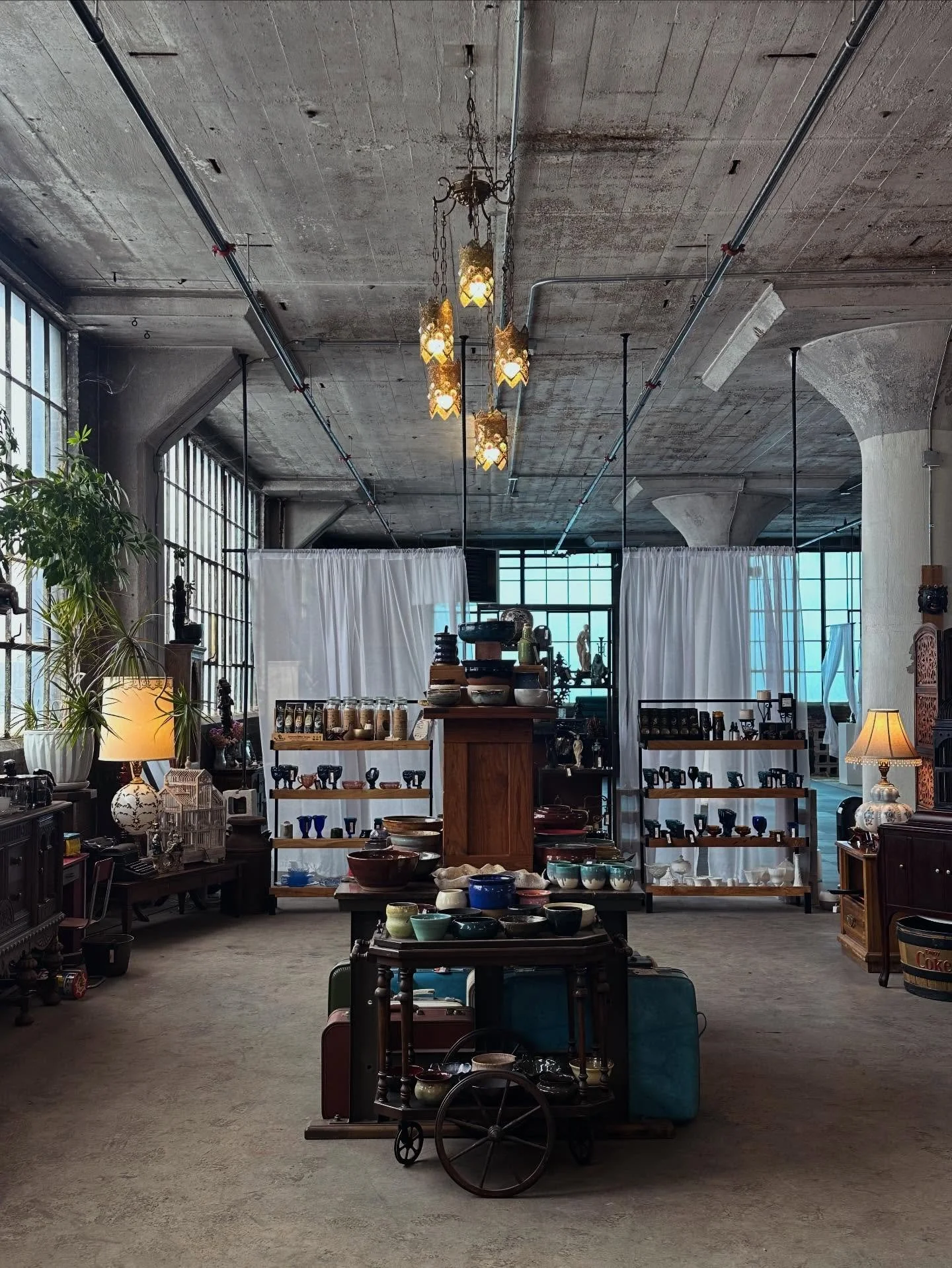 Thank you to everyone who came to see and shop the studio yesterday! We made so many new friends and feel so supported by the Cleveland community 🥰

We&rsquo;re here today till 3! Come by and say HI! 

Also go see our friends in the neighborhood 
@a