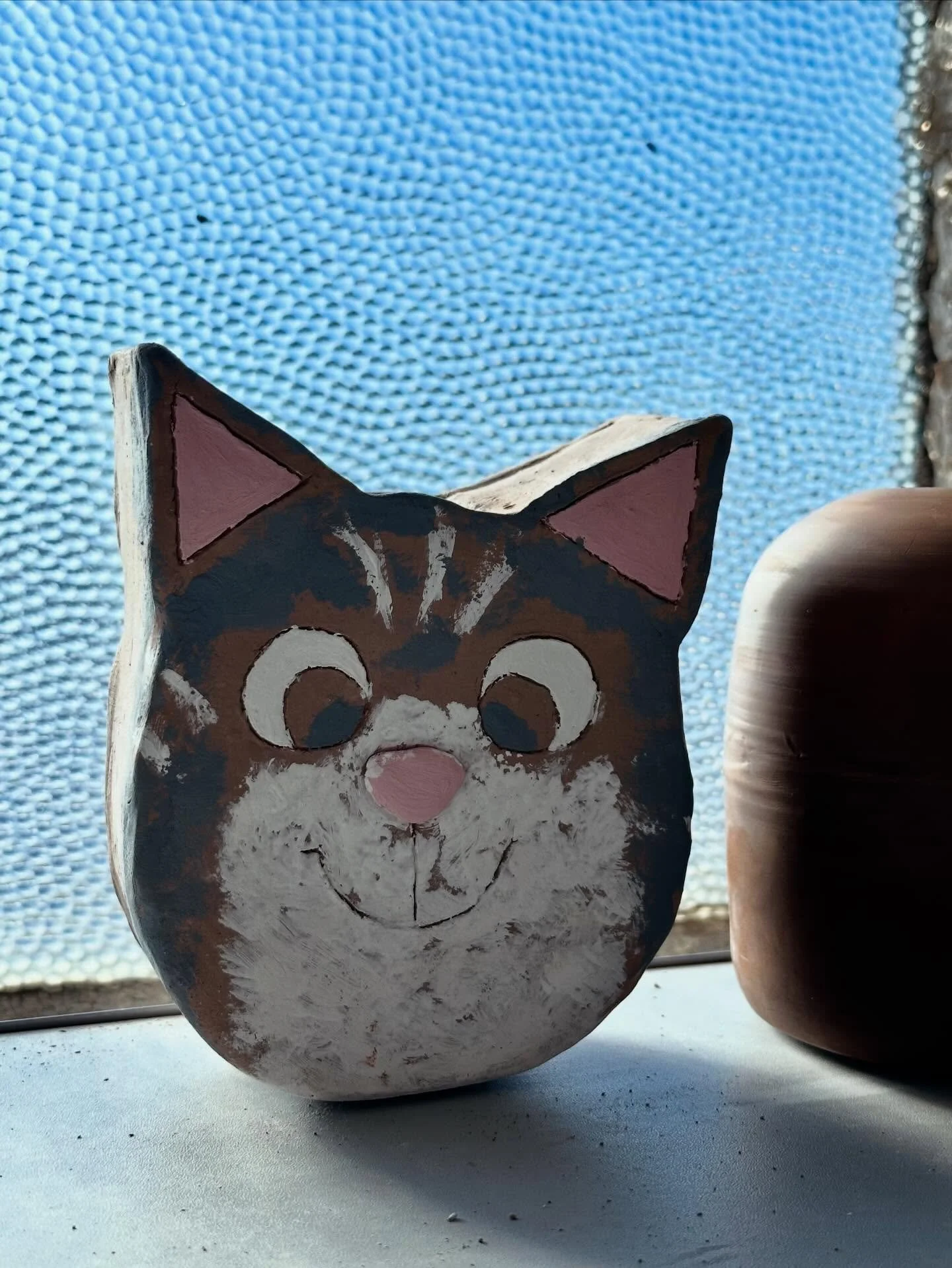 We love seeing the things our members and students love come to life through clay 😻 

March classes are opening for registration today AND we only have 3 more spots for open studio members! 

Visit our website for details, join our mailing list, or 