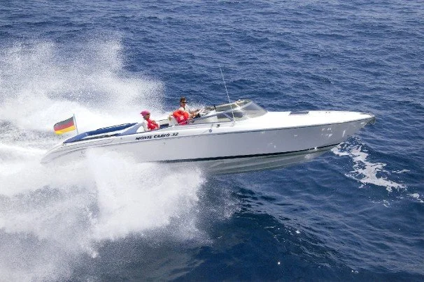 MC32 (2).jpg