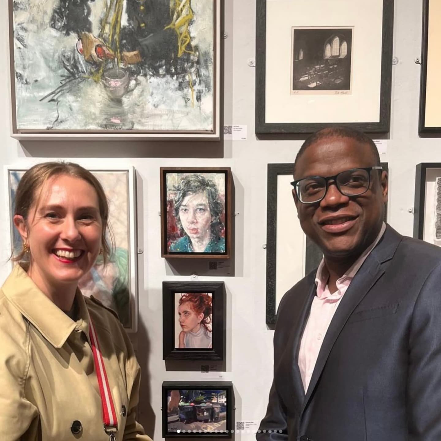 We're so happy &amp; proud of our trail artist @victoriasills. Her artworks were selected from more than 6,000 entries and are now on show at The London Mall Galleries until Sunday November 24 as part of the &lsquo;ING Discerning Eye&rsquo; exhibibit