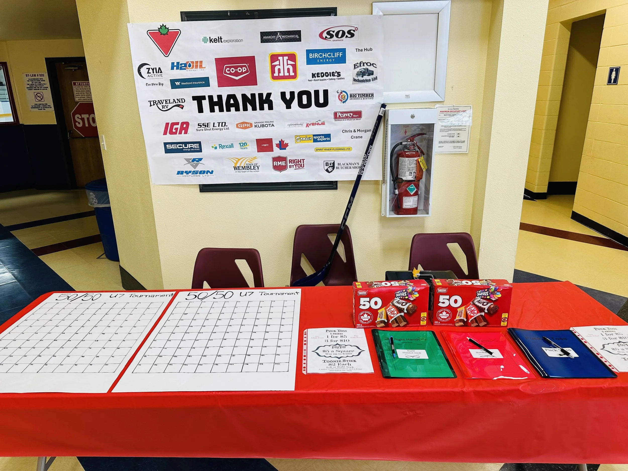 Supporting Spirit River minor hockey through donation