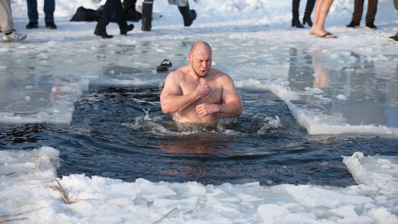 Should You Cold Plunge Before Or After Workout?