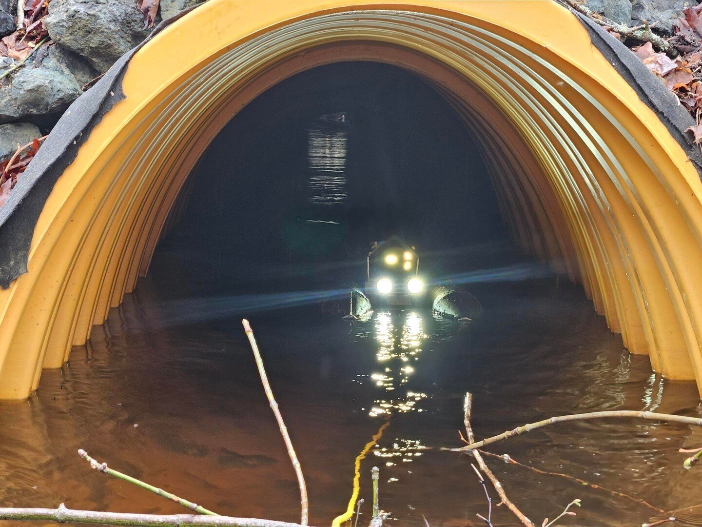 Sending the floaty boaty to inspect a culvert 👀

#cctvInspection #culvert #infrastructure #safeinspection #pipeinspection