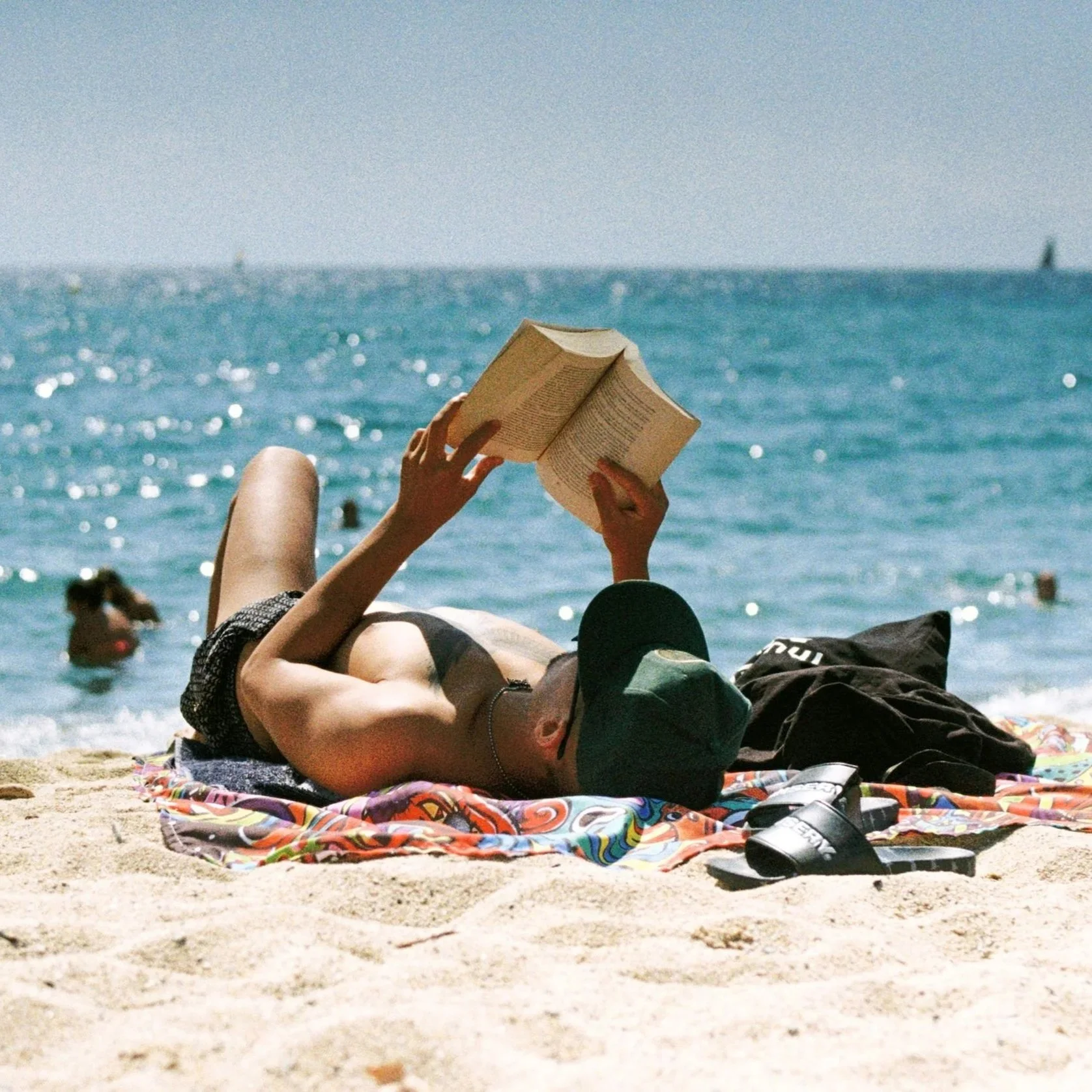 Gen Z’s Tanning Paradox