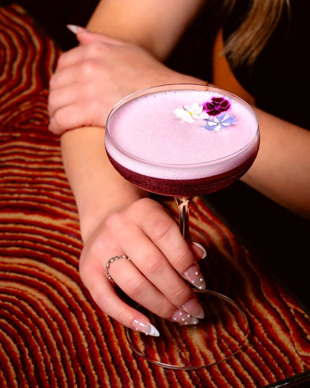 An earlier start to a better evening🍸

Social Hour every day from 5:00 PM - 6:30 PM.