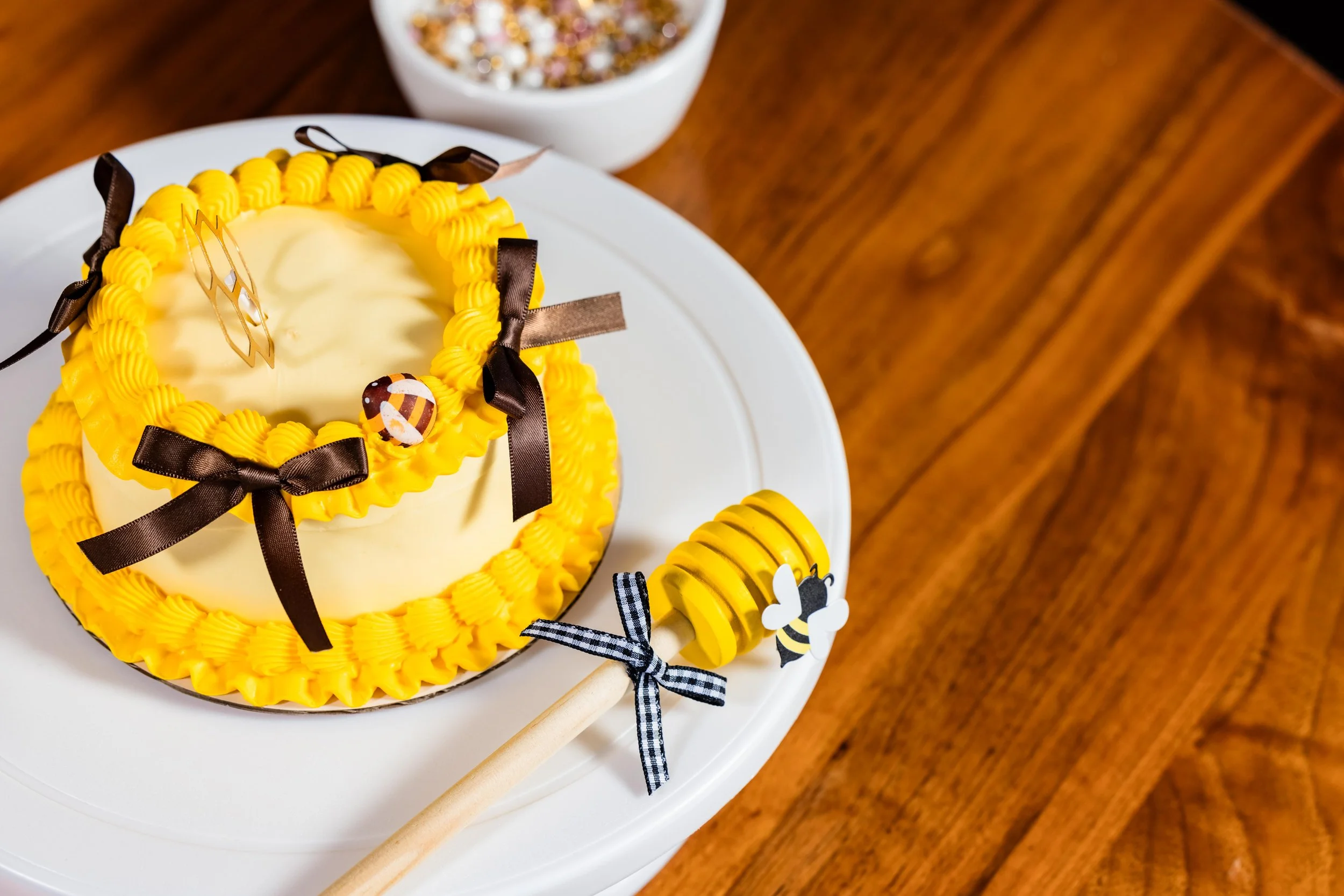 Sweet as Honey Cake Decorating Experience