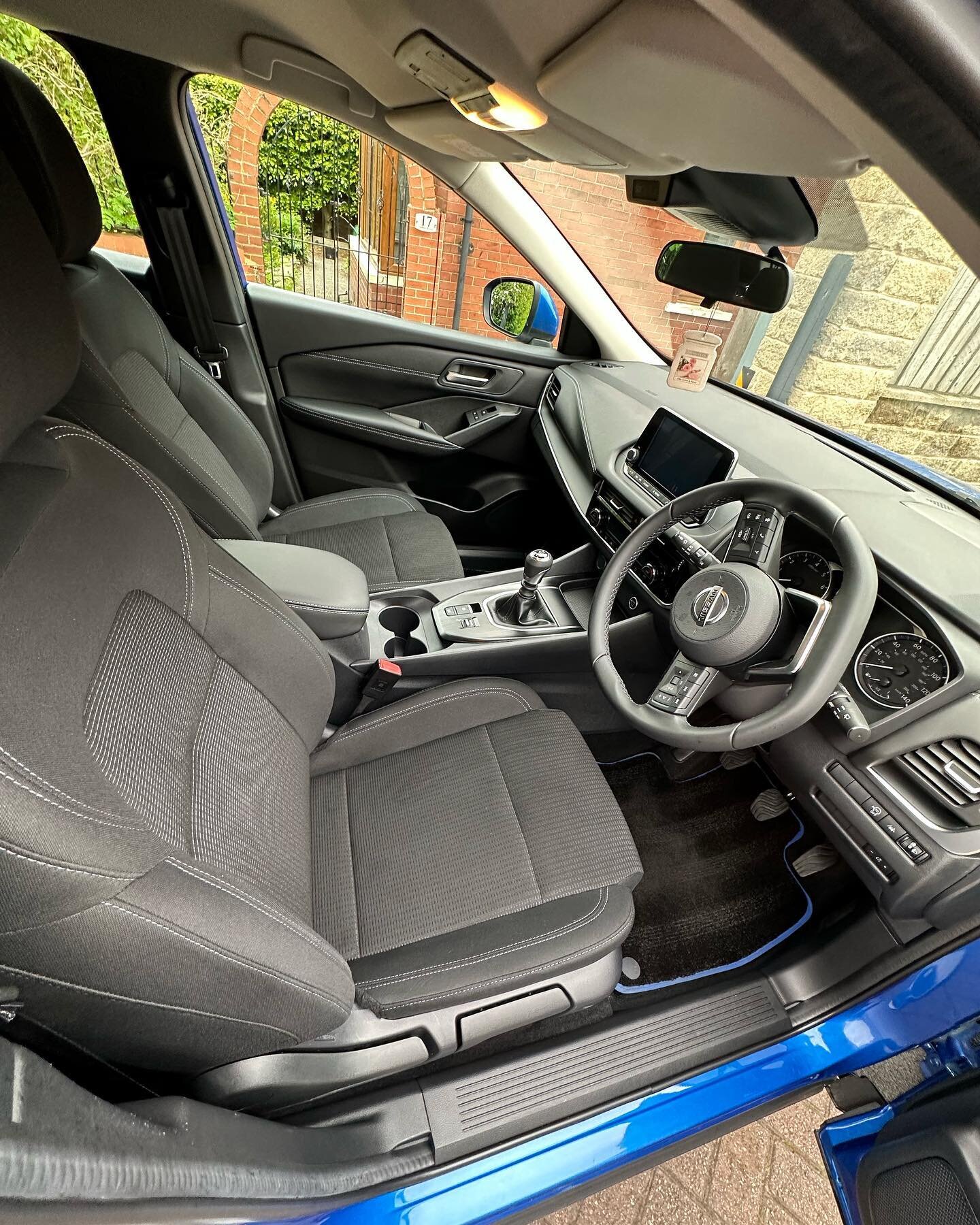 Family life gets in the way of a clean car, right?

I get it, I have kids myself. It&rsquo;s tough to keep on top of the car.

You work.

When you&rsquo;re not working, you&rsquo;re ferrying the kids to football/rugby/swimming/scouts/guides/insert ki