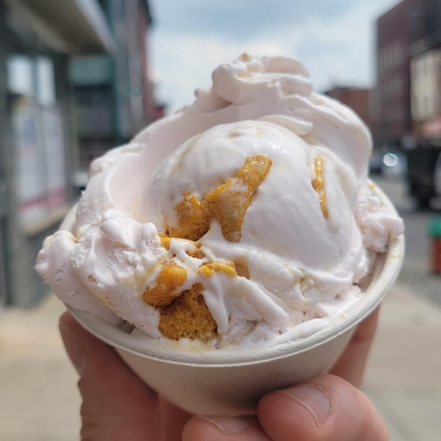🪻🍯LAVENDER HOKEY POKEY is a celebration of spring! It&rsquo;s floral and sweet and creamy and fabulous. It&rsquo;s the flavor you didn&rsquo;t know was missing from your life. Come out today to enjoy spring on a cone (or spring in a sundae)! 🌸🌺🪻