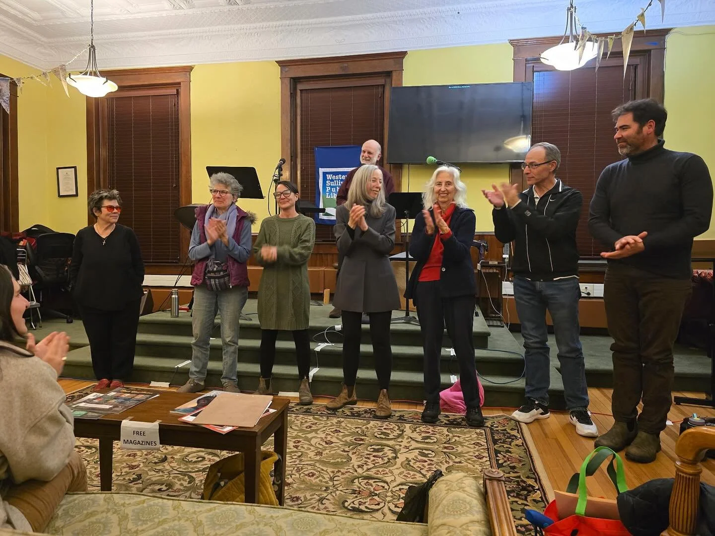 Ensemble members Jess Bev, Rebekah Creshkoff &amp; Laura Moran read their work @westernsullivanpubliclibrary First Fridays PACKED house &amp; were a part of featured artist Eric Baylin&rsquo;s poetry performances
🫶🏽We are so very lucky to be a part