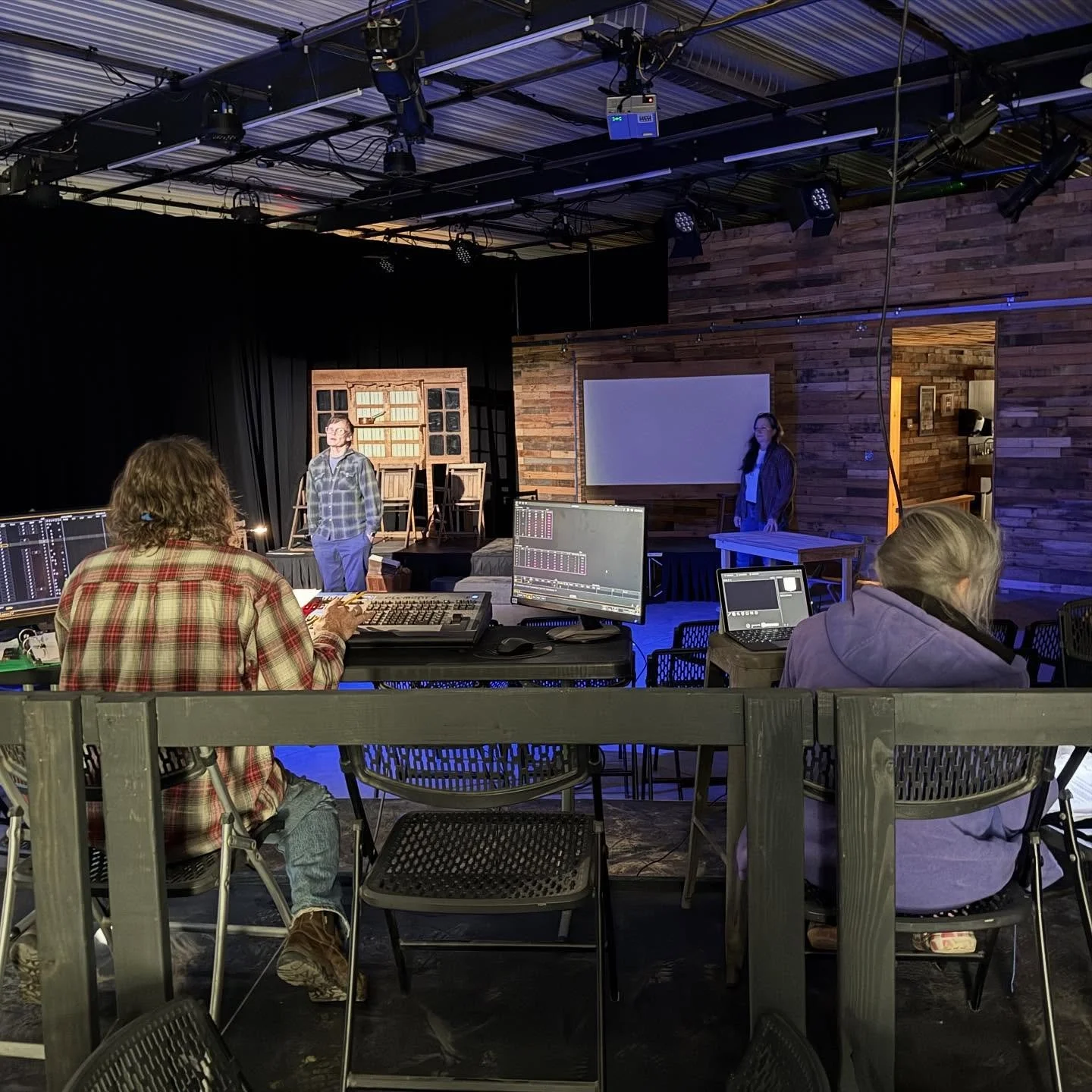 Tech rehearsals for Lucy Joseph🪵Back by popular demand! We open THIS Friday! 

&bull;Fri. 11/14 at 7p
&bull;Sat. 11/15 at 7p
&bull;Sun. 11/16 at 3p 
@farmartscollective 

Get your 🎟️ NOW! Visit our website, click the link in our bio or visit MyRive