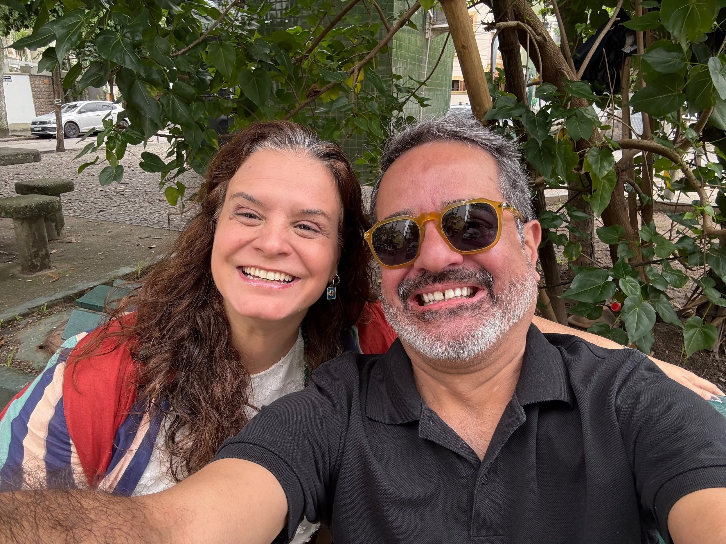 These two people  @anapaulajones  and @renato_aguiar11 are helping produce @tanniskowalchuk performance Decompositions in Brazil this November!