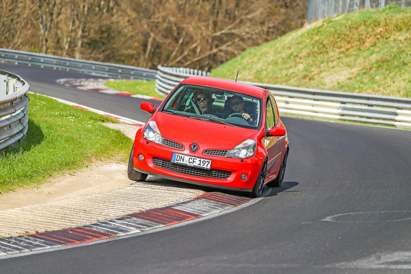 Throwback To The Late Great &quot;BBQlio&quot; putting it all on the line before it's untimely death April 2022. 

#nurburgring #nurburgringnow #nurburgringnordschleife #n&uuml;rburgring #clio #ringtool #renault #frenchcars #wipperman #hatchback #hot