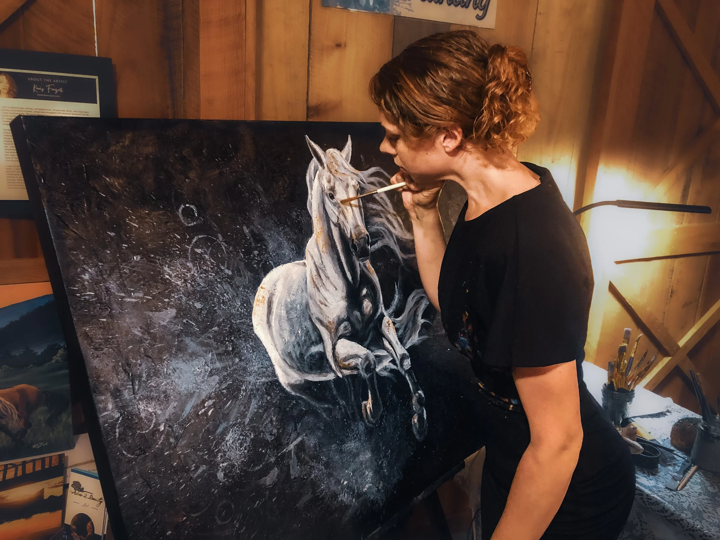 Live painting during Blazing Hope Ranch's 2023 Hootenanny benefit event.
