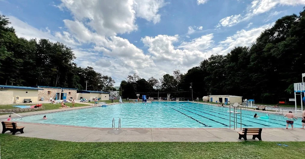 The Bungalow Public Pool &amp; Park