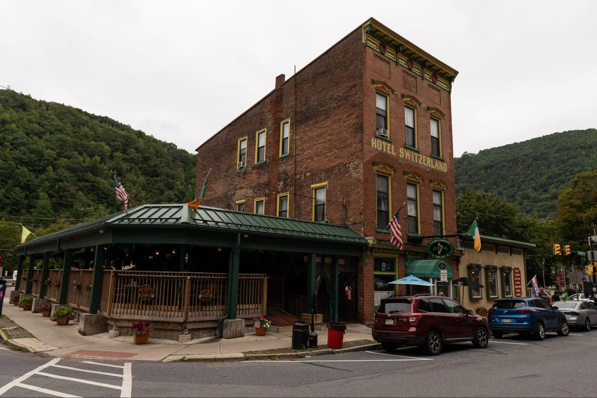 Molly Maguires Pub &amp; Steakhouse