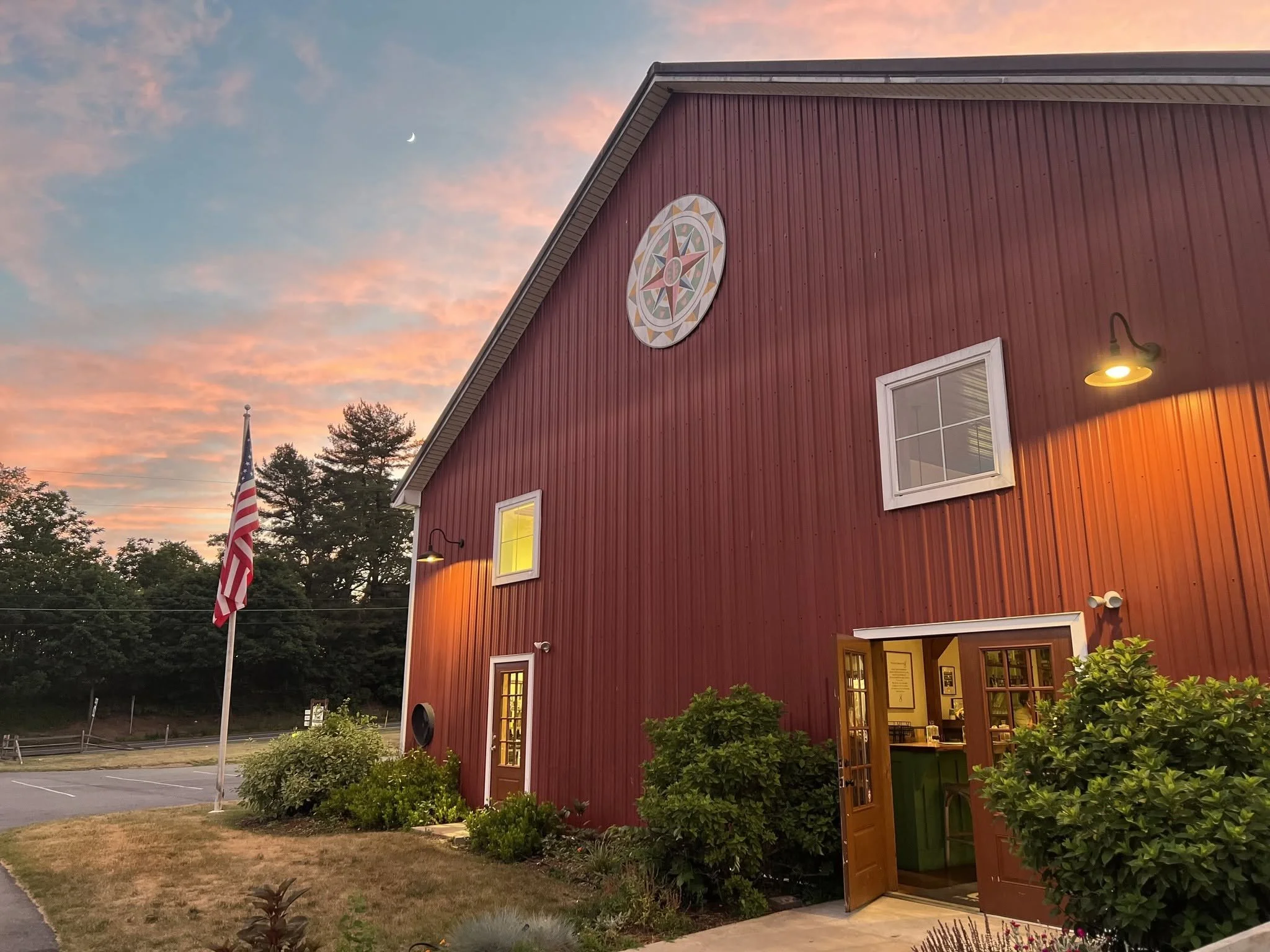 Eight Oaks Farm Distillery &amp; Restaurant