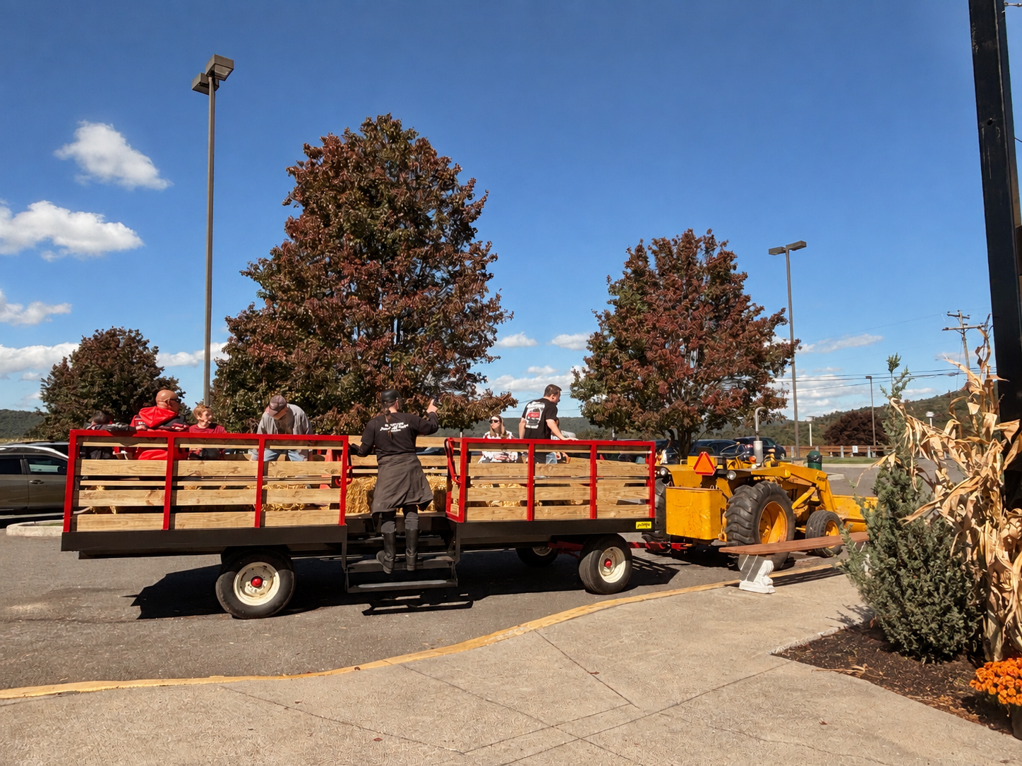 Hayrides at Heisler's Creamery