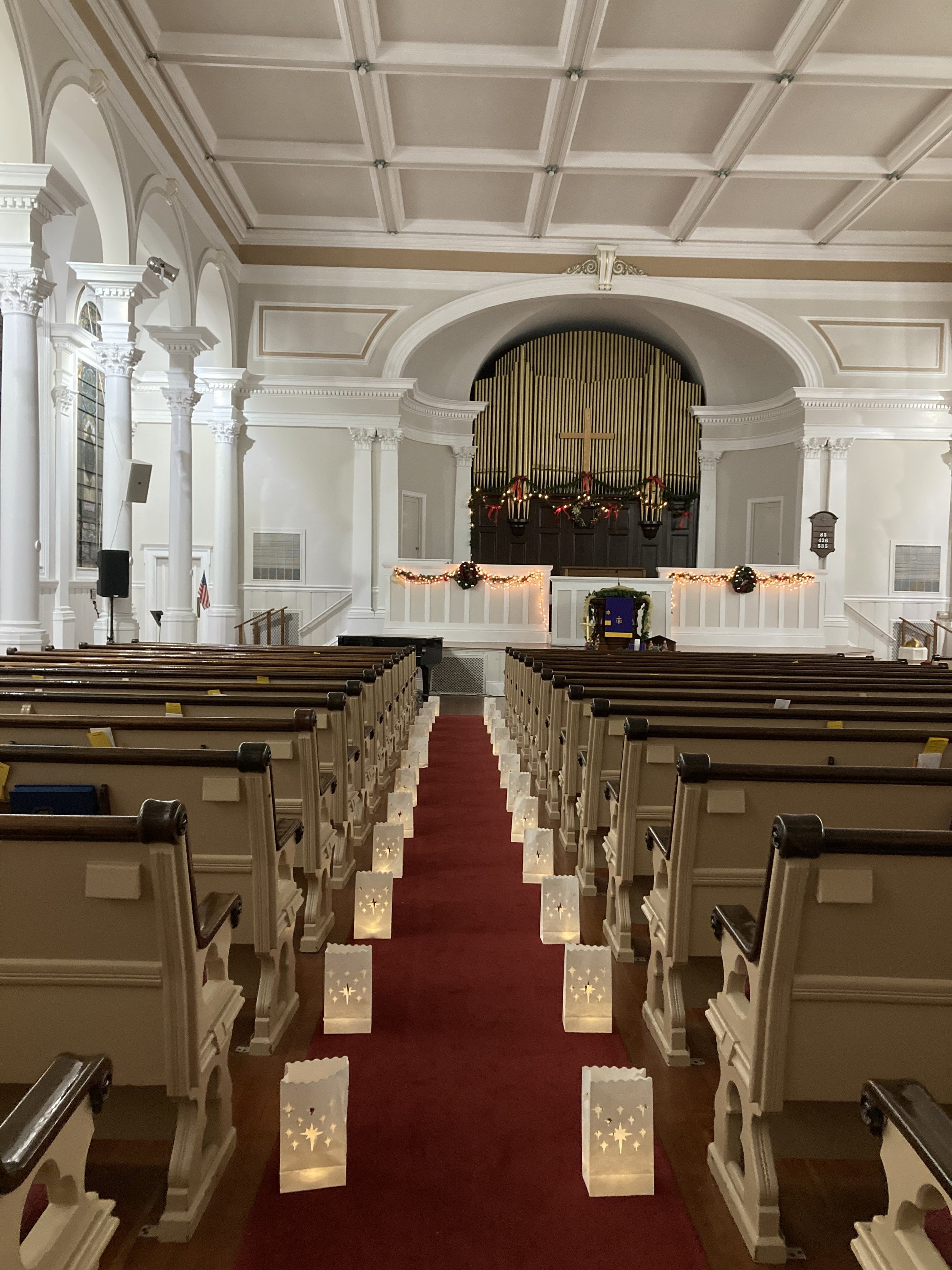 2020 Advent Sanctuary left aisle.jpg