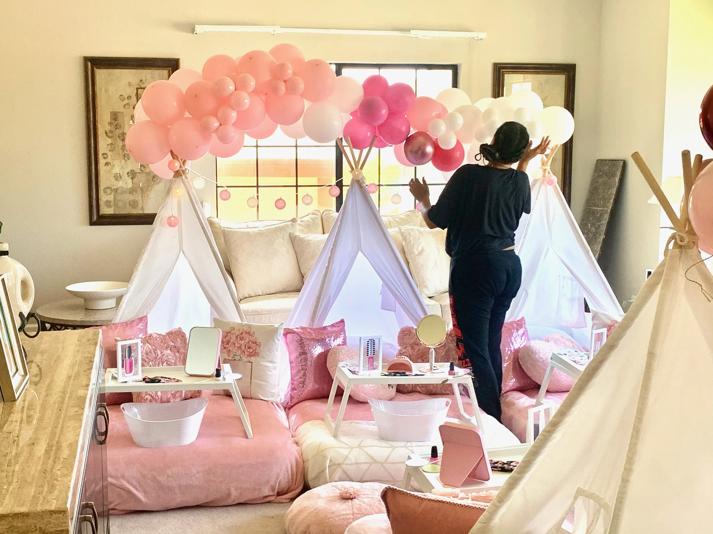 Tessa Teepees - 105 of 133.jpeg