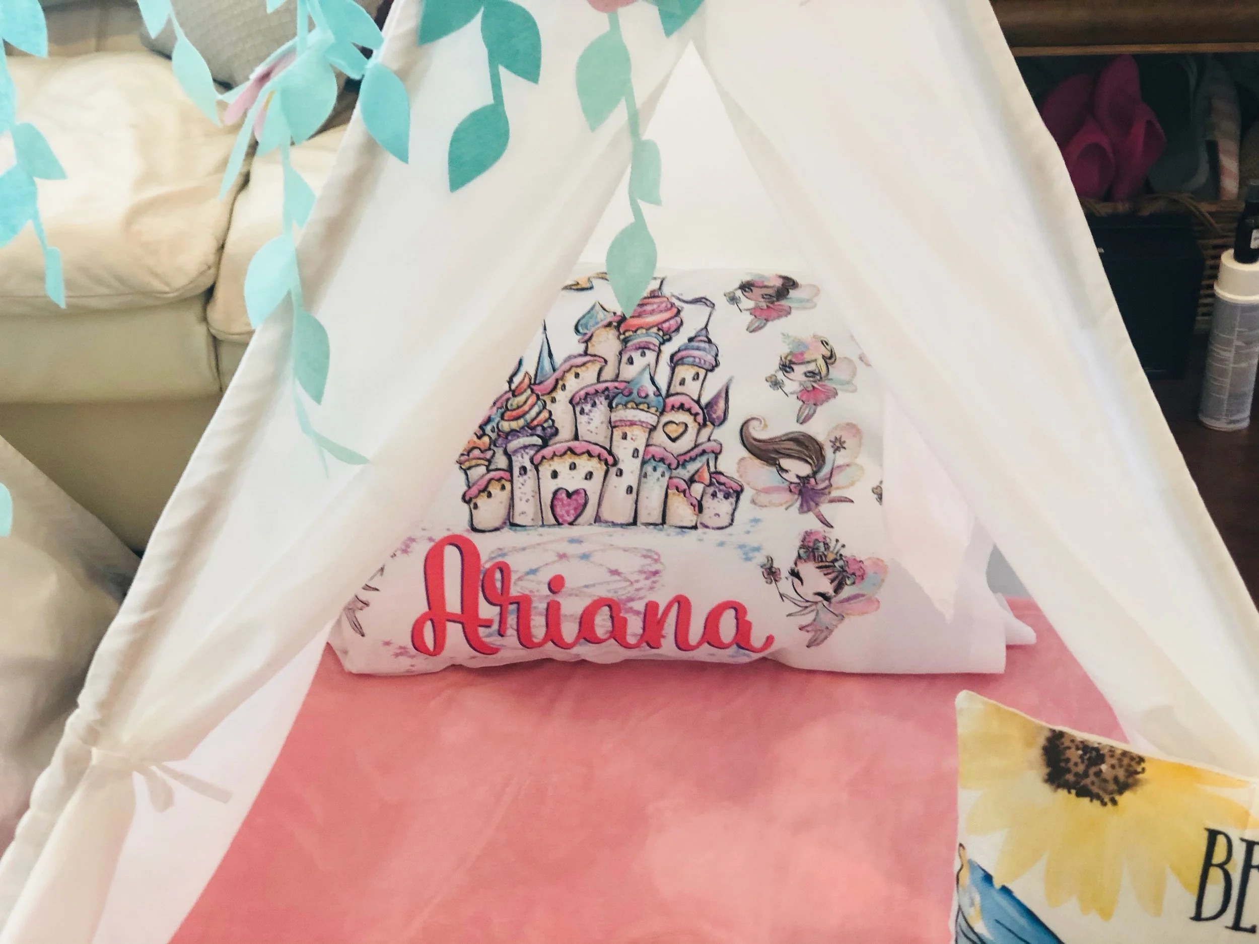 Tessa Teepees - 65 of 133.jpeg