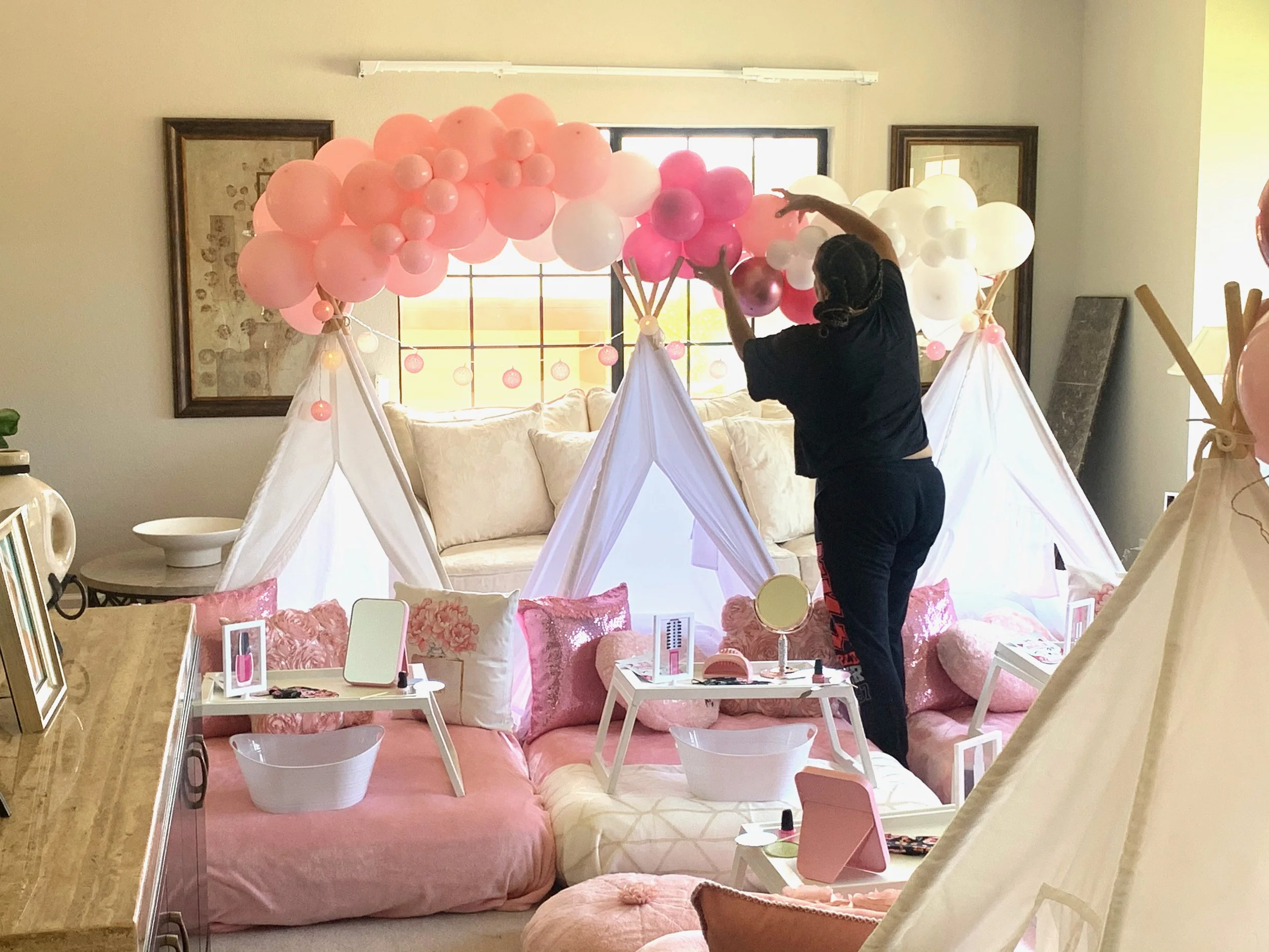 Tessa Teepees - 104 of 133.jpeg