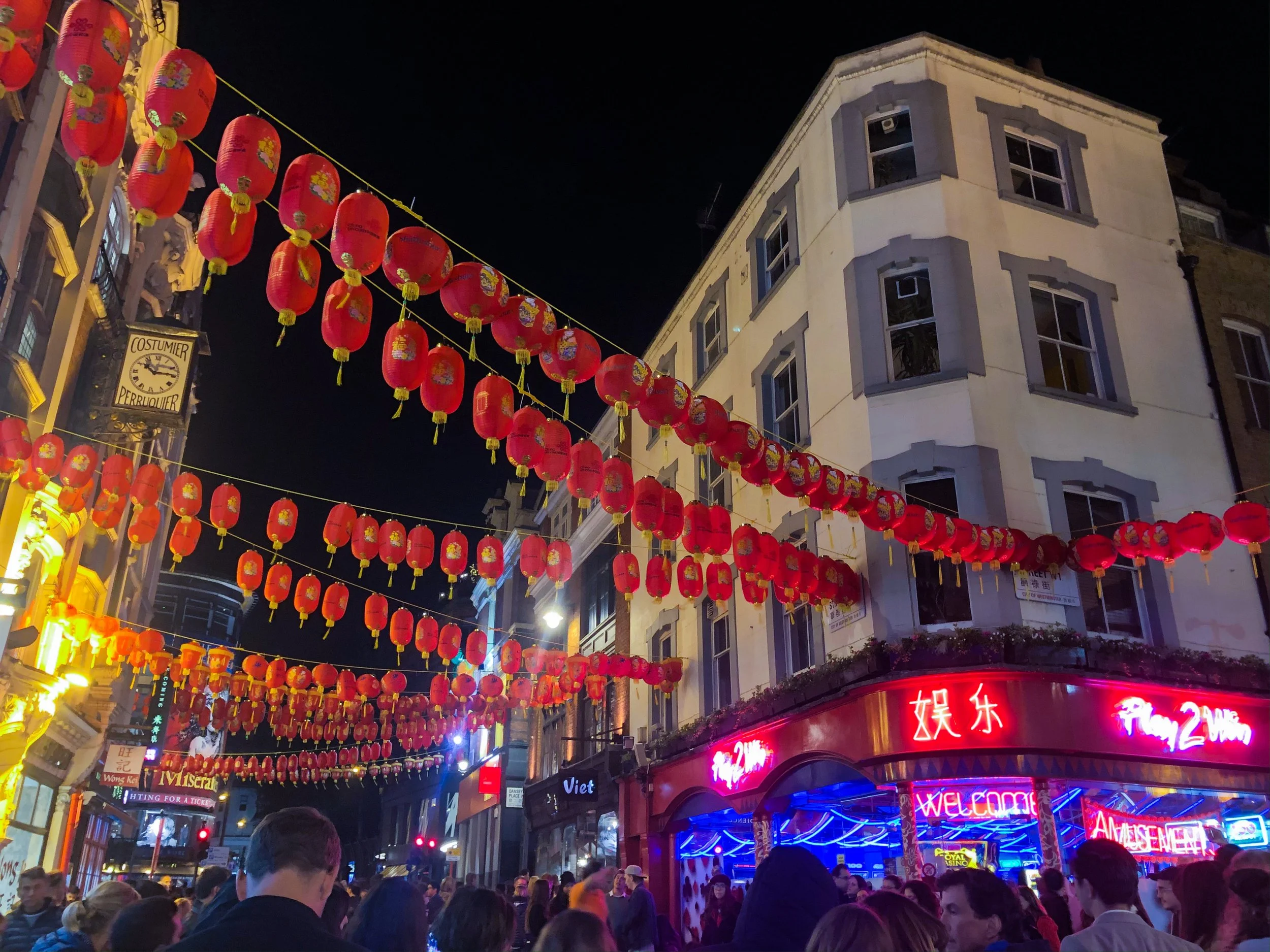 London's Chinatown comes to life just after dark, when the scent of authentic street food pulsating through the streets is only topped by the sight of the traditional red lanterns that shine like beacons in the distance. 