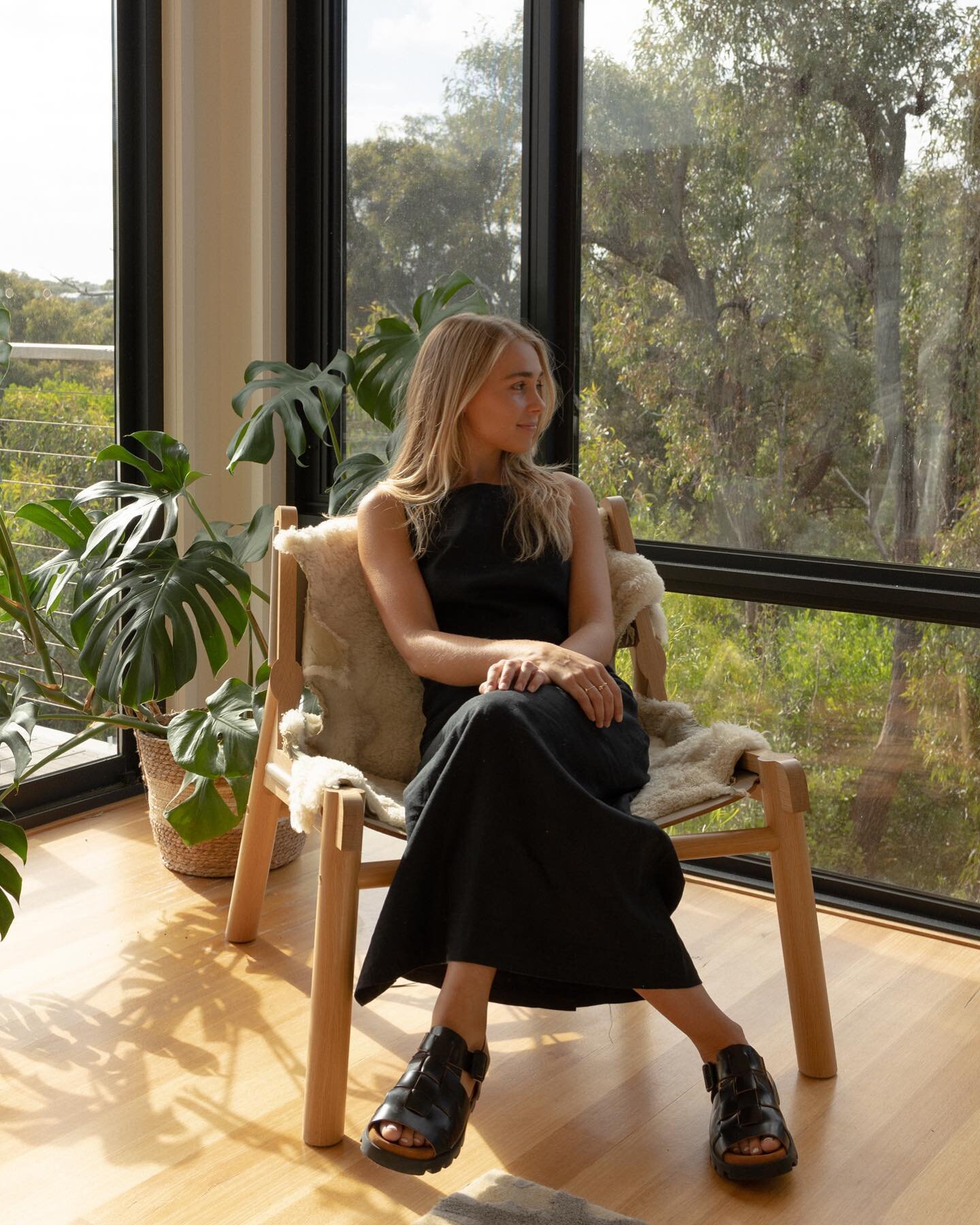 Back from a little break from Instagram and thought it might be a good time for a re-introduction!

I&rsquo;m Emily, a qualified naturopath based in Melbourne. You can find me practicing face to face with the best team ever @thehealthpress plus I als