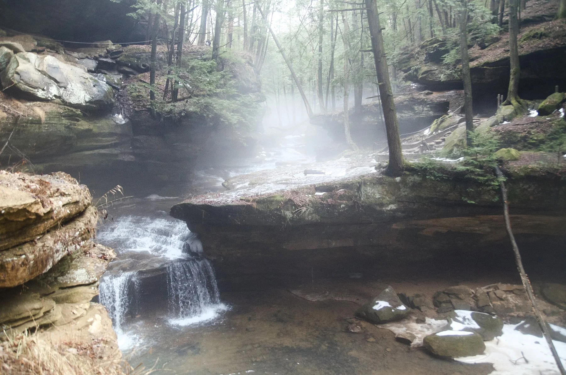 hocking-hills-state-park-old-mans-cave-short-falls.jpg