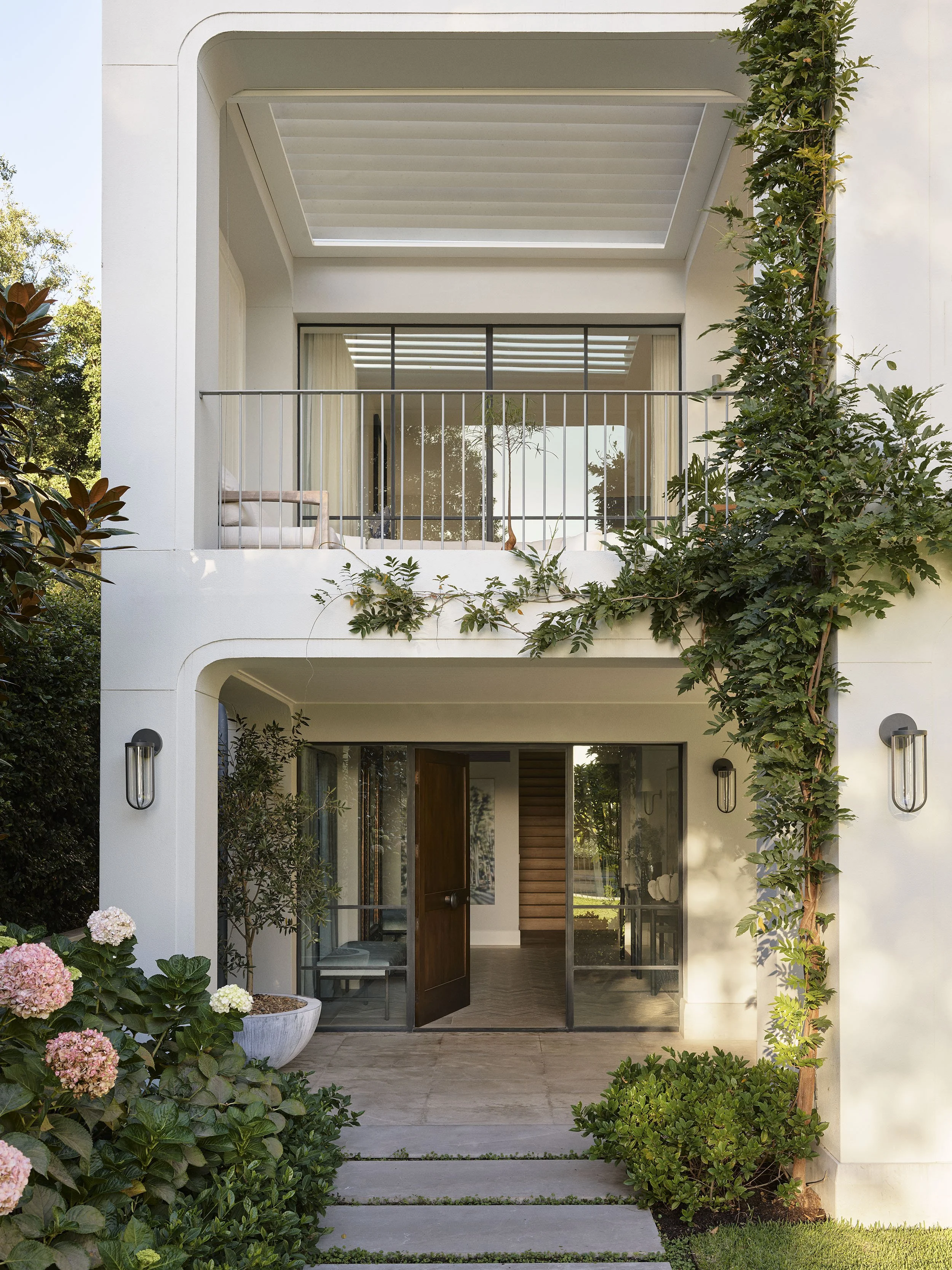 Sydney Residence
Sarah Punch Studio
Build Ciolino Constructions
Photography Anson Smart