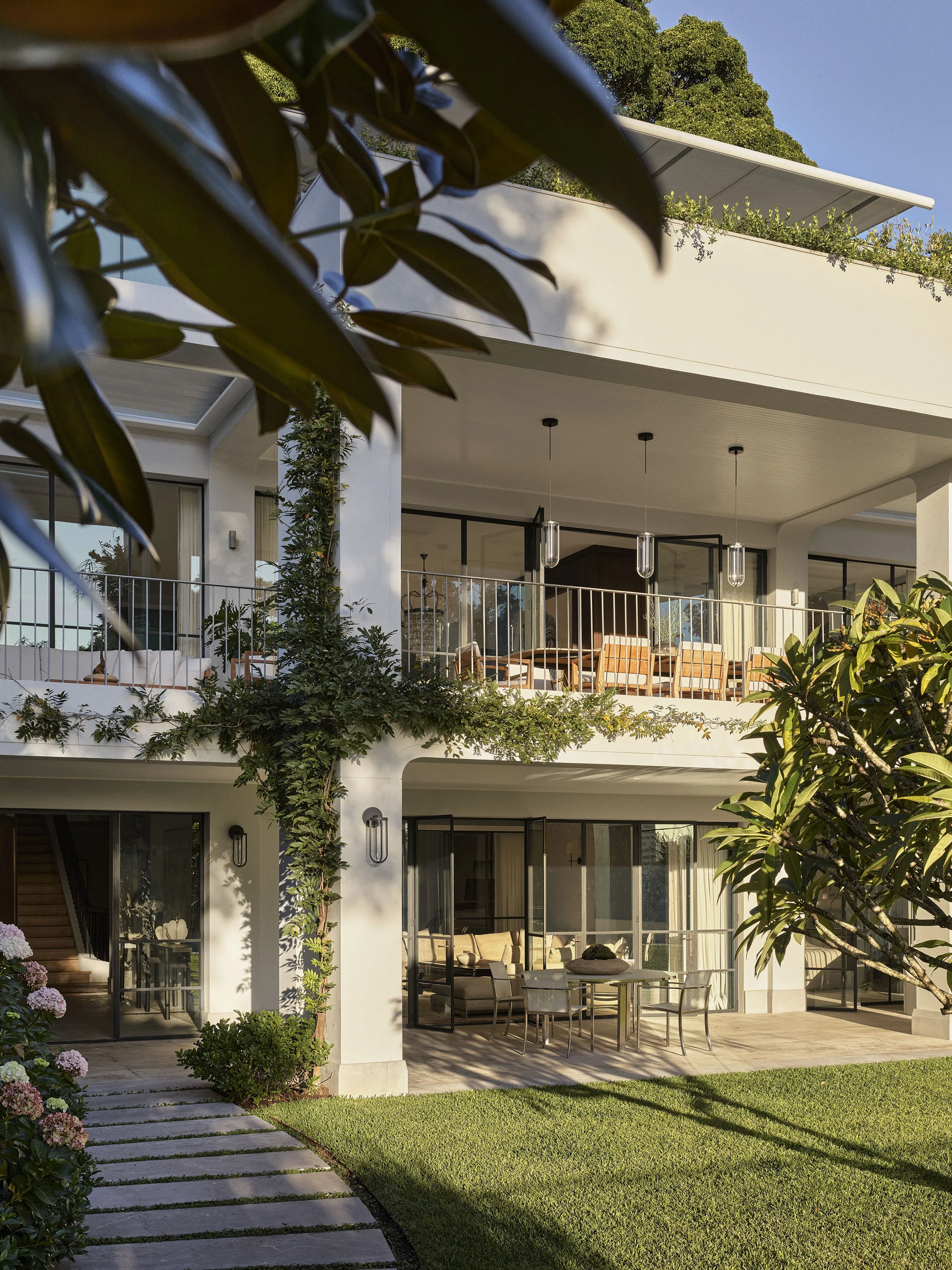 SARAH_GRICE_BELLEVUE_HILL_040426_0067.jpg