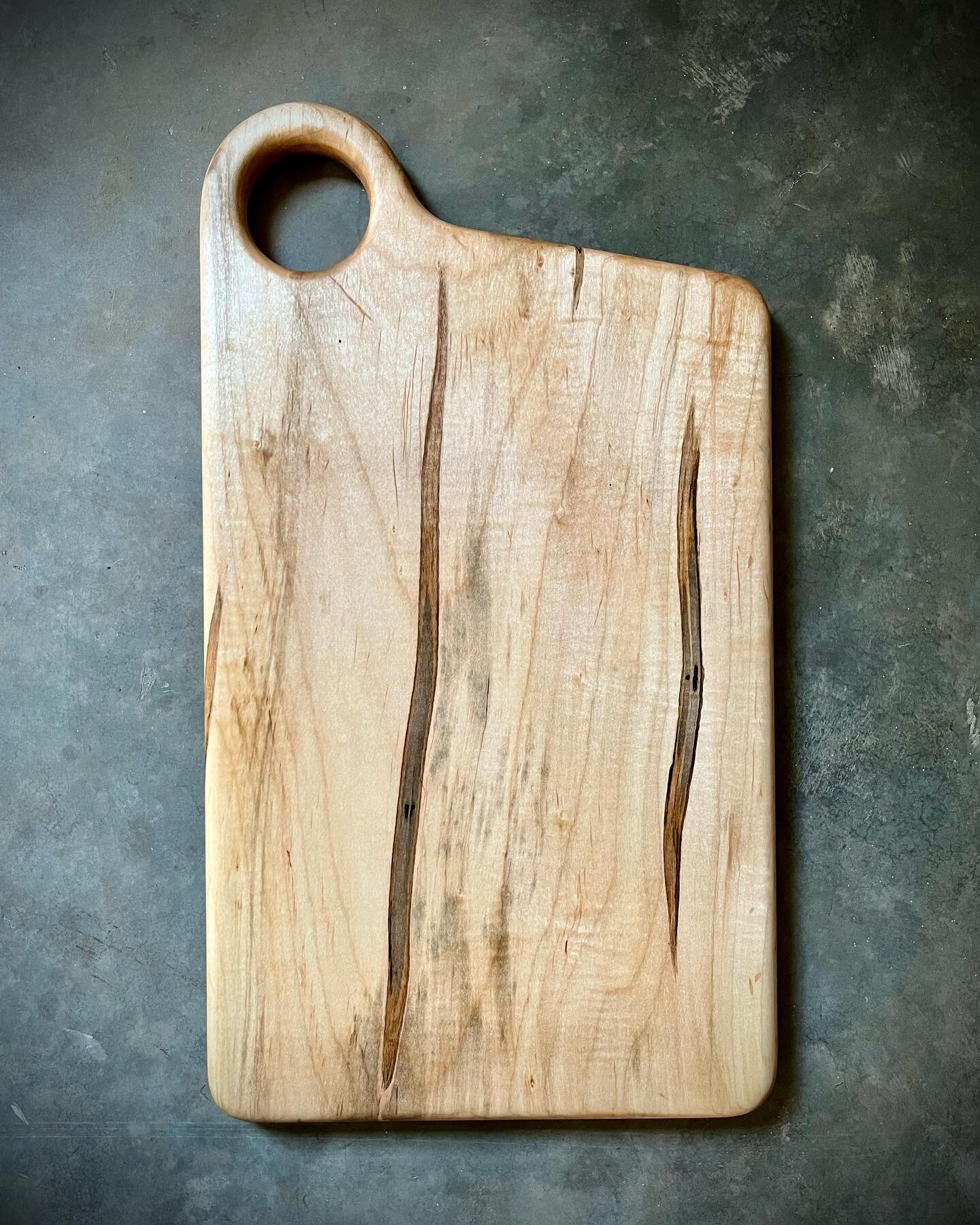 #AmbrosiaMaple 

&bull;
&bull;
&bull;

#maple #maplewood #mapleboard #ambrosia #softmaple #cuttingboard #servingboard #servingboards #charcuterie #charcuterieboards #cheeseboard #cheeseboards #woodshop #madeinminnesota #madeinmn #minnesotamaker #minn