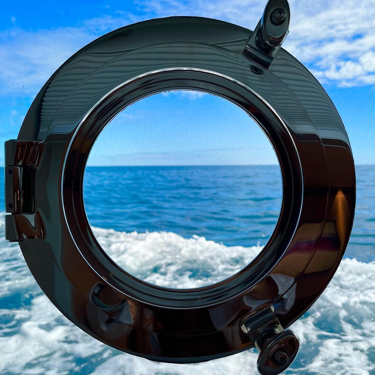 A porthole to another world. The Whitsunday ocean.