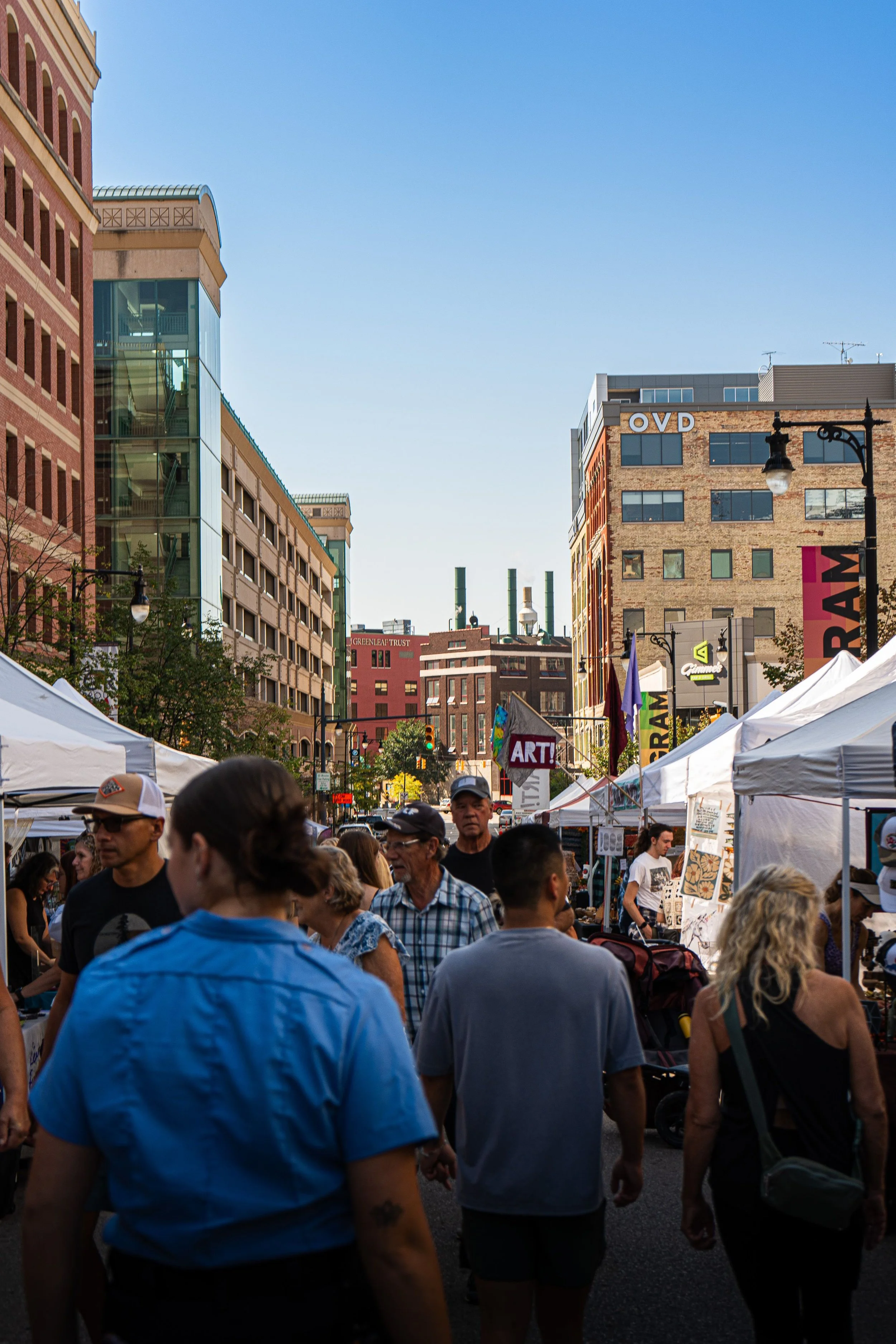 Hawthorne Street Fair