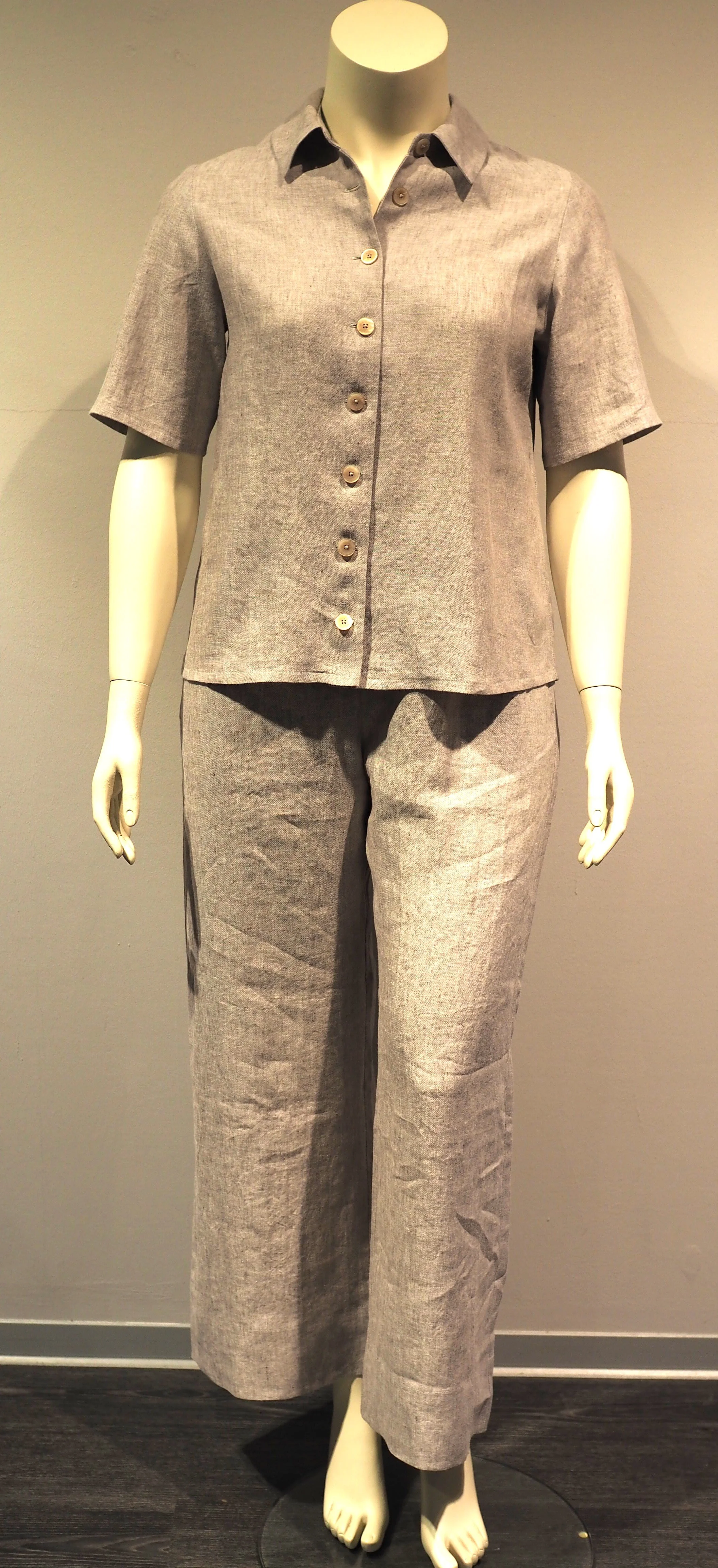 Bluse mit halben Ärmel aus Leinen