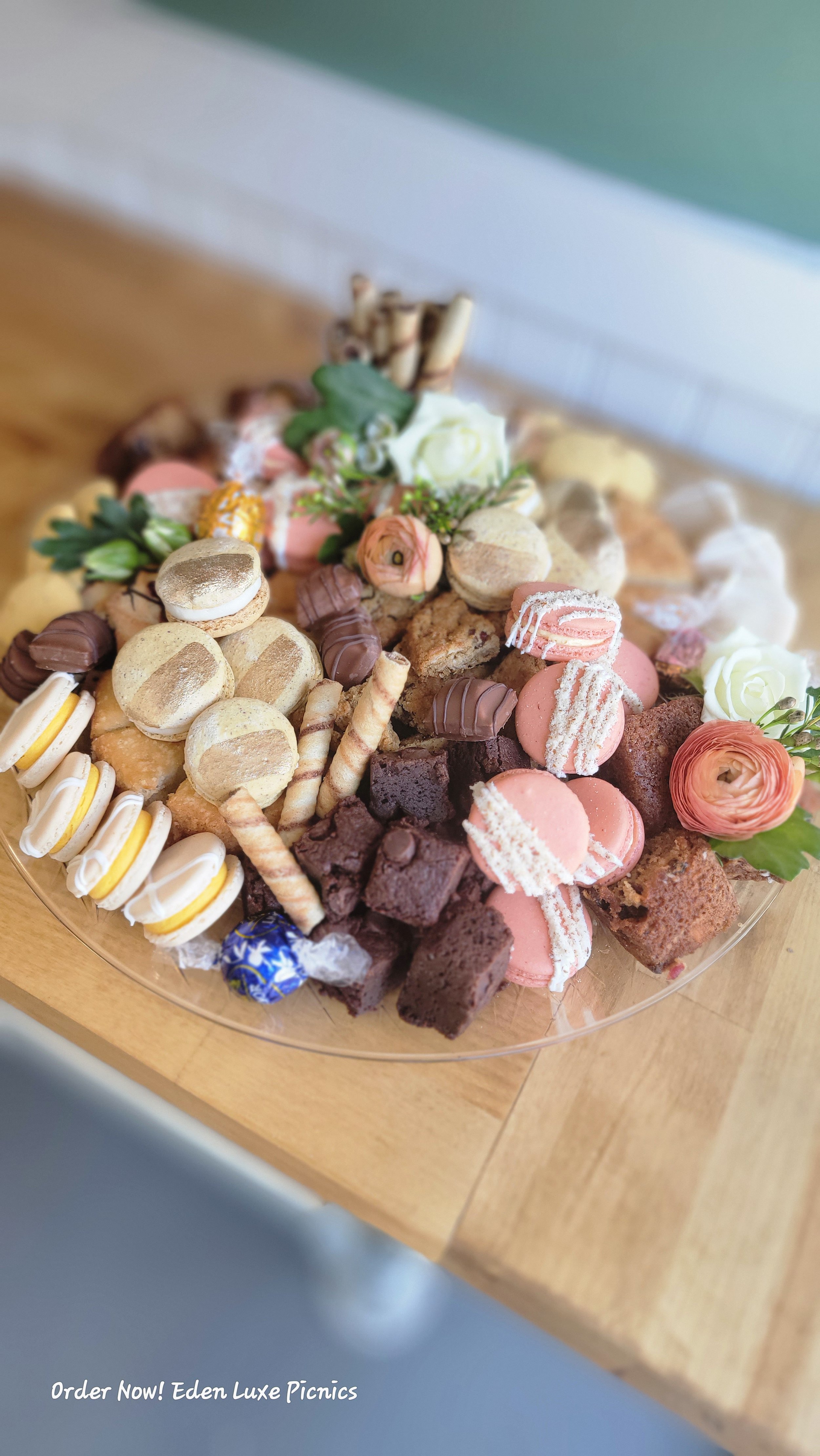 dessert & macaroon board.jpg