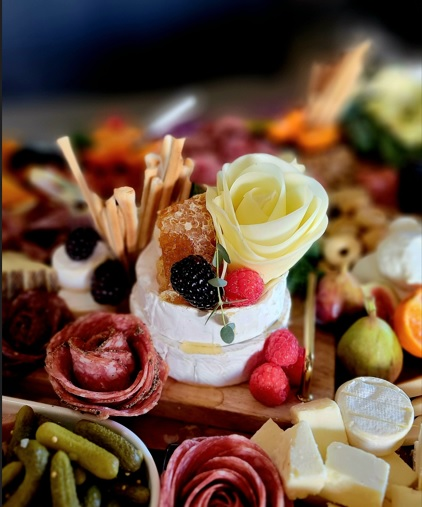 cheesewheelminicake2.png