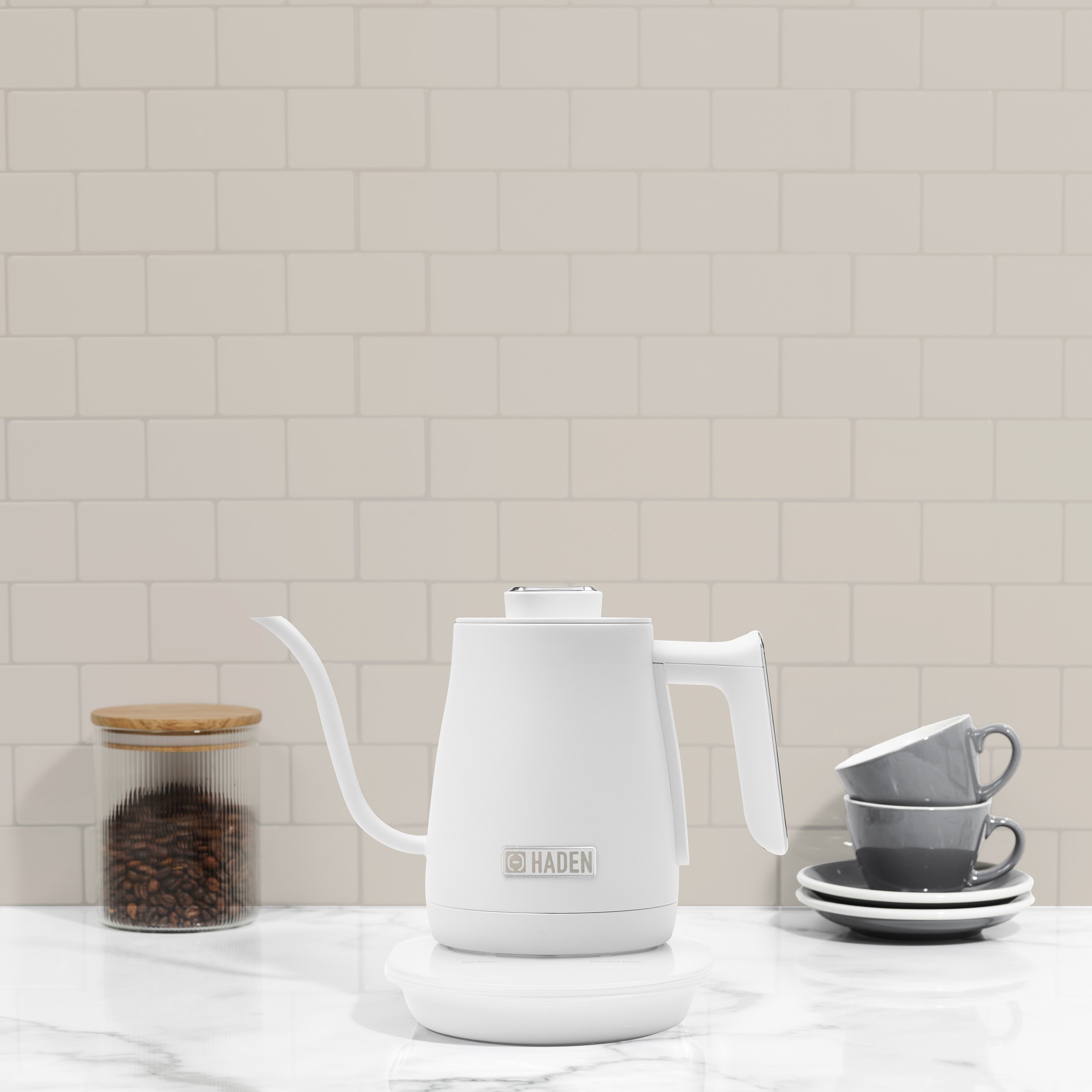 75131 Gooseneck Kettle RS1a.jpg
