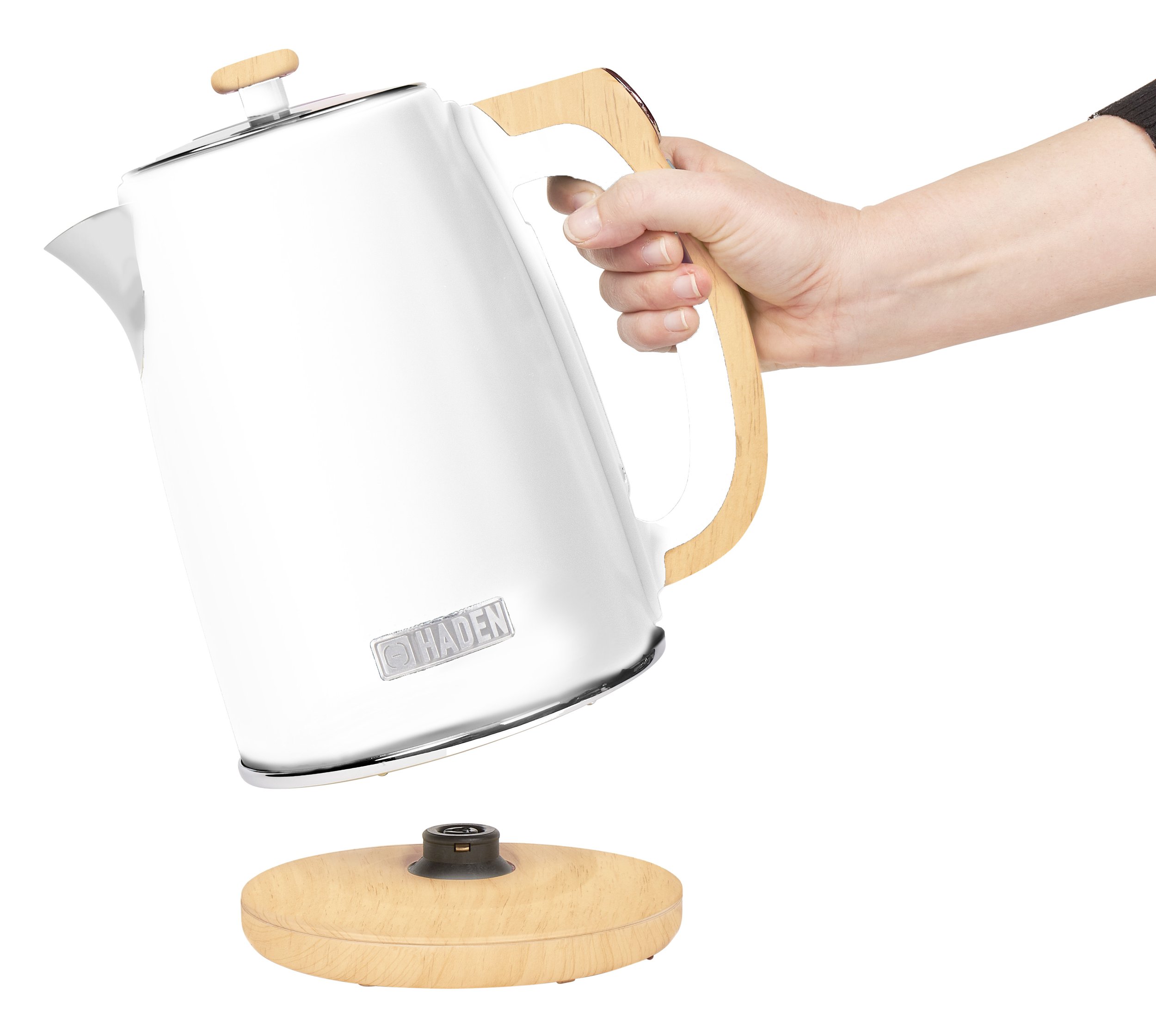 76033 Dorchester Kettle use1.jpg