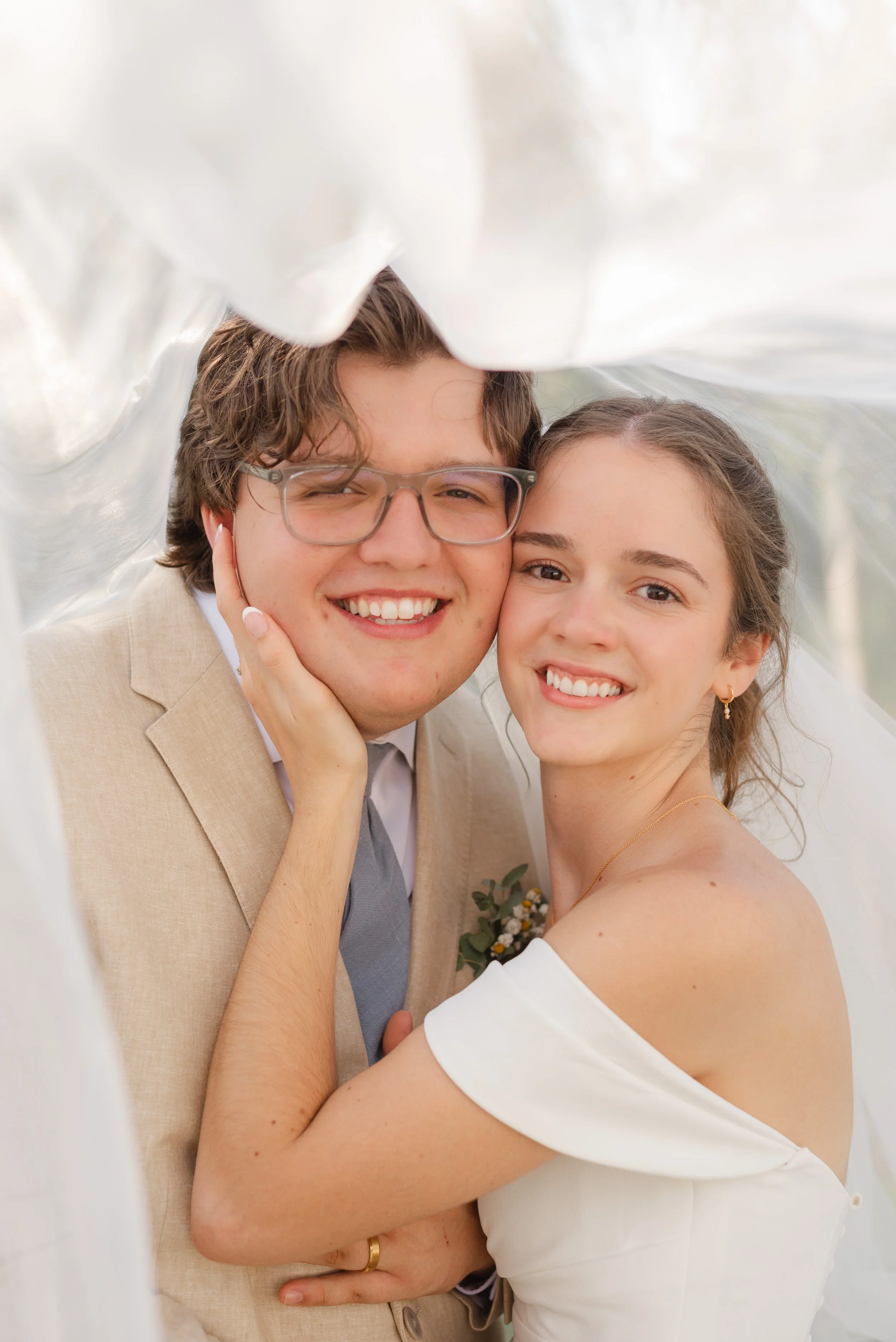 bride and groom -100.jpg