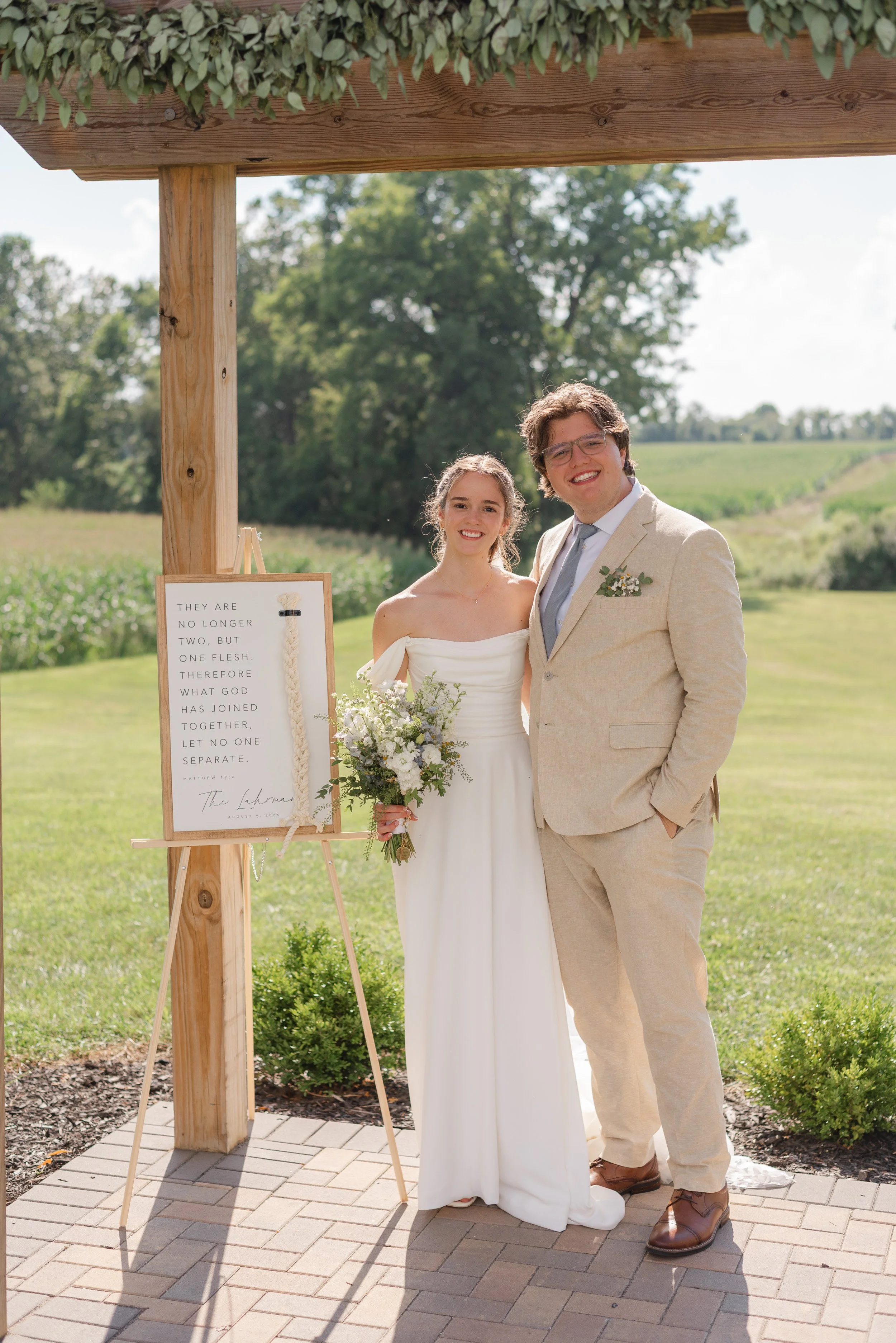 bride and groom -129.jpg