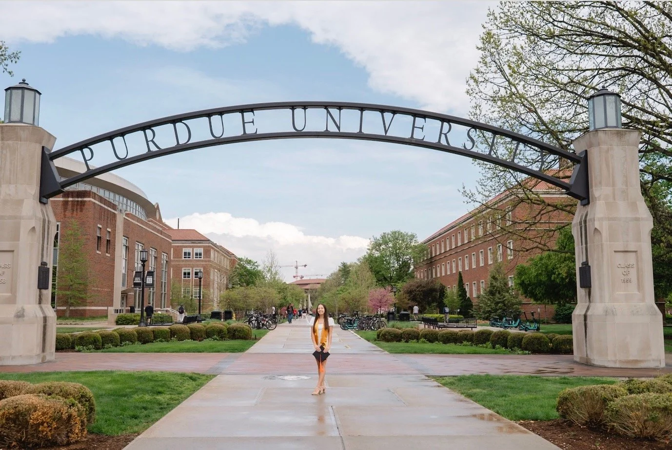 purdue-graduation-cap-gown-photographer-heather-corbin-6.jpeg