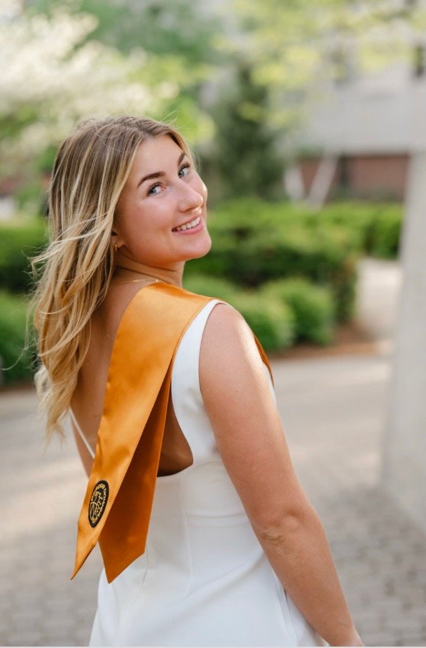 purdue-graduation-cap-gown-photographer-heather-corbin-13.jpeg