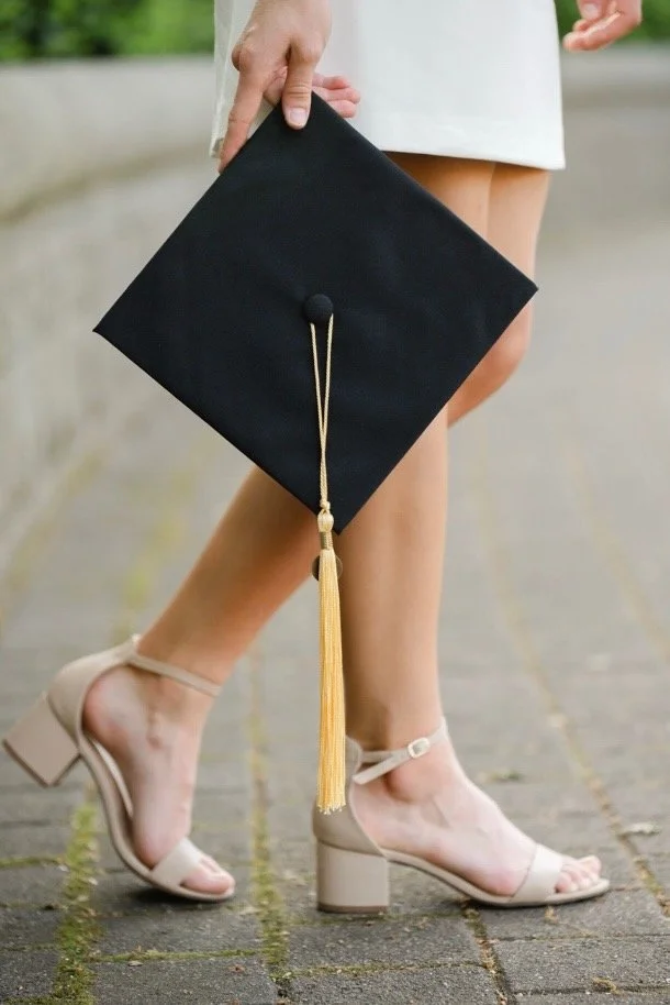 purdue-graduation-cap-gown-photographer-heather-corbin-21.jpeg