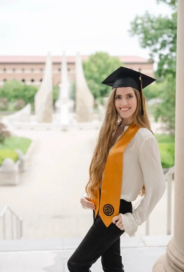 purdue-graduation-cap-gown-photographer-heather-corbin-39.jpeg