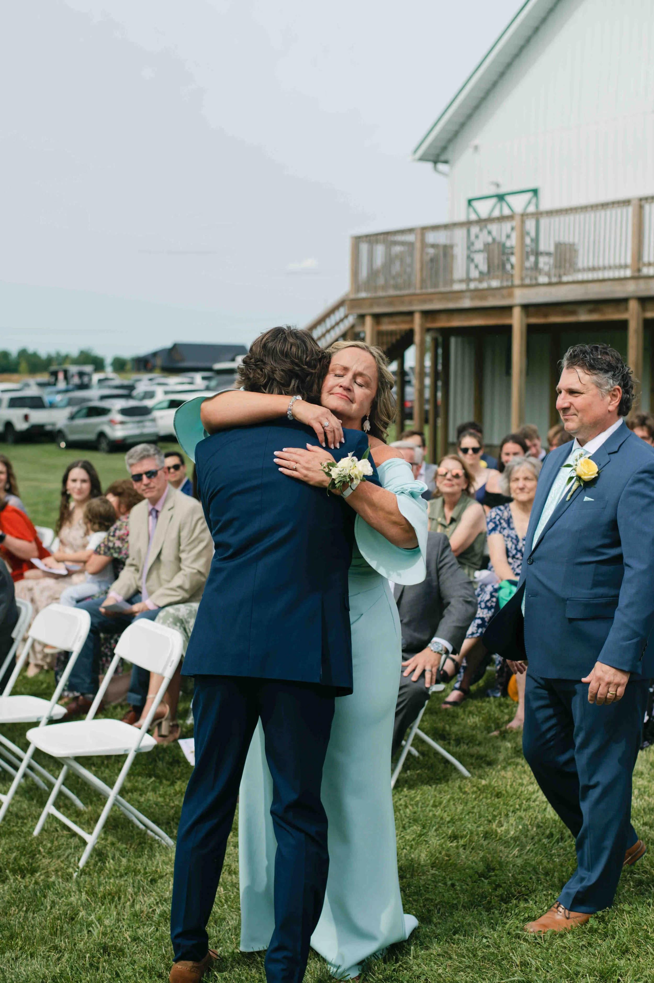wedding-ceremony-rustic-barn-at-hopewell-2026-07.jpg