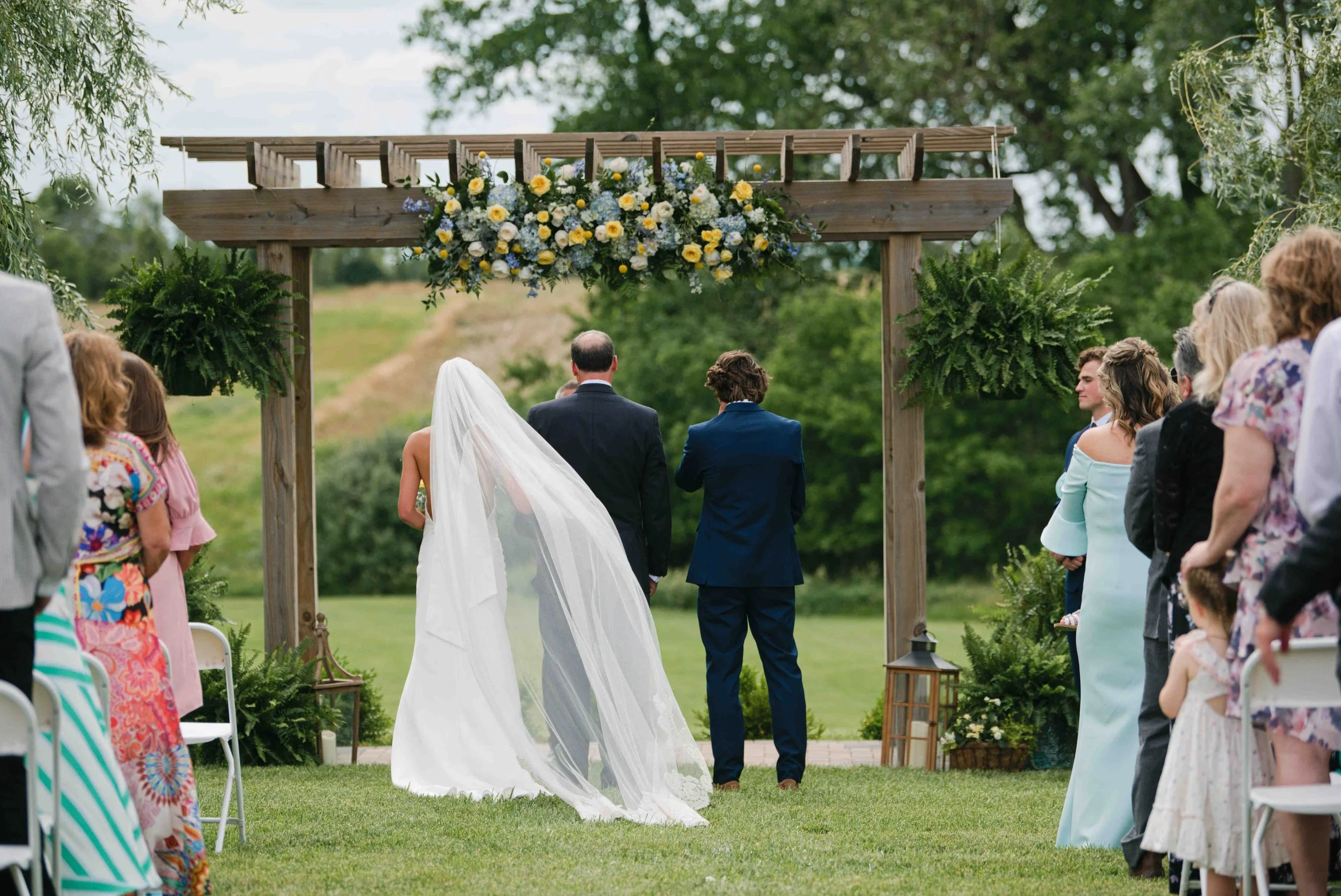 wedding-ceremony-rustic-barn-at-hopewell-2026-31.jpg