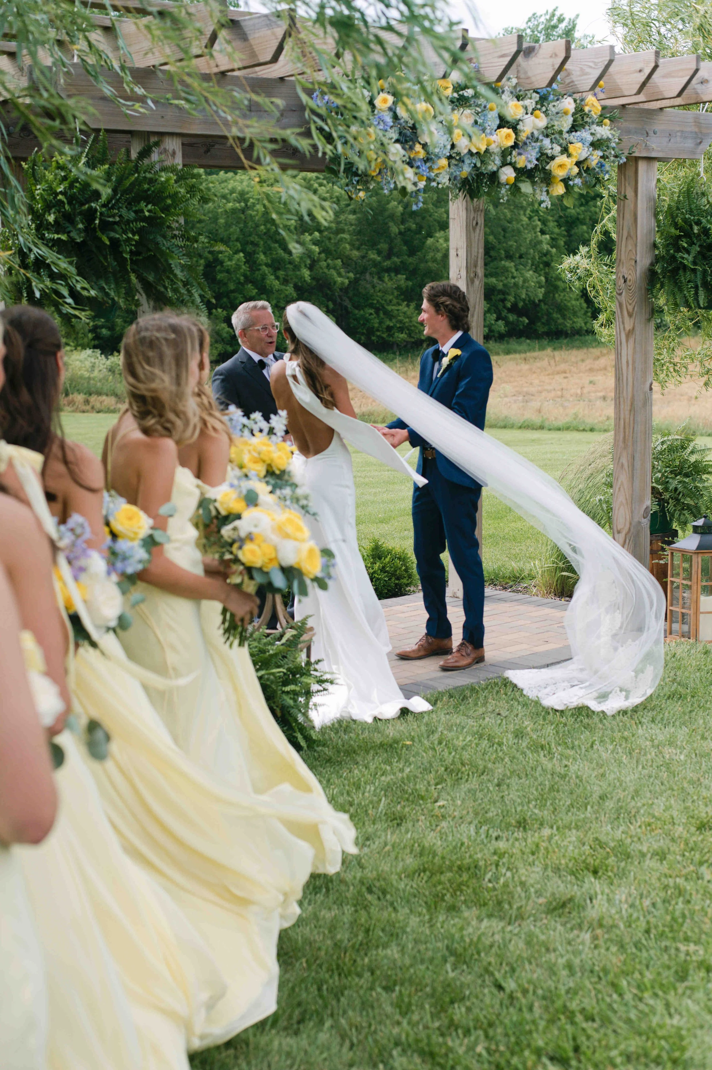 wedding-ceremony-rustic-barn-at-hopewell-2026-37.jpg