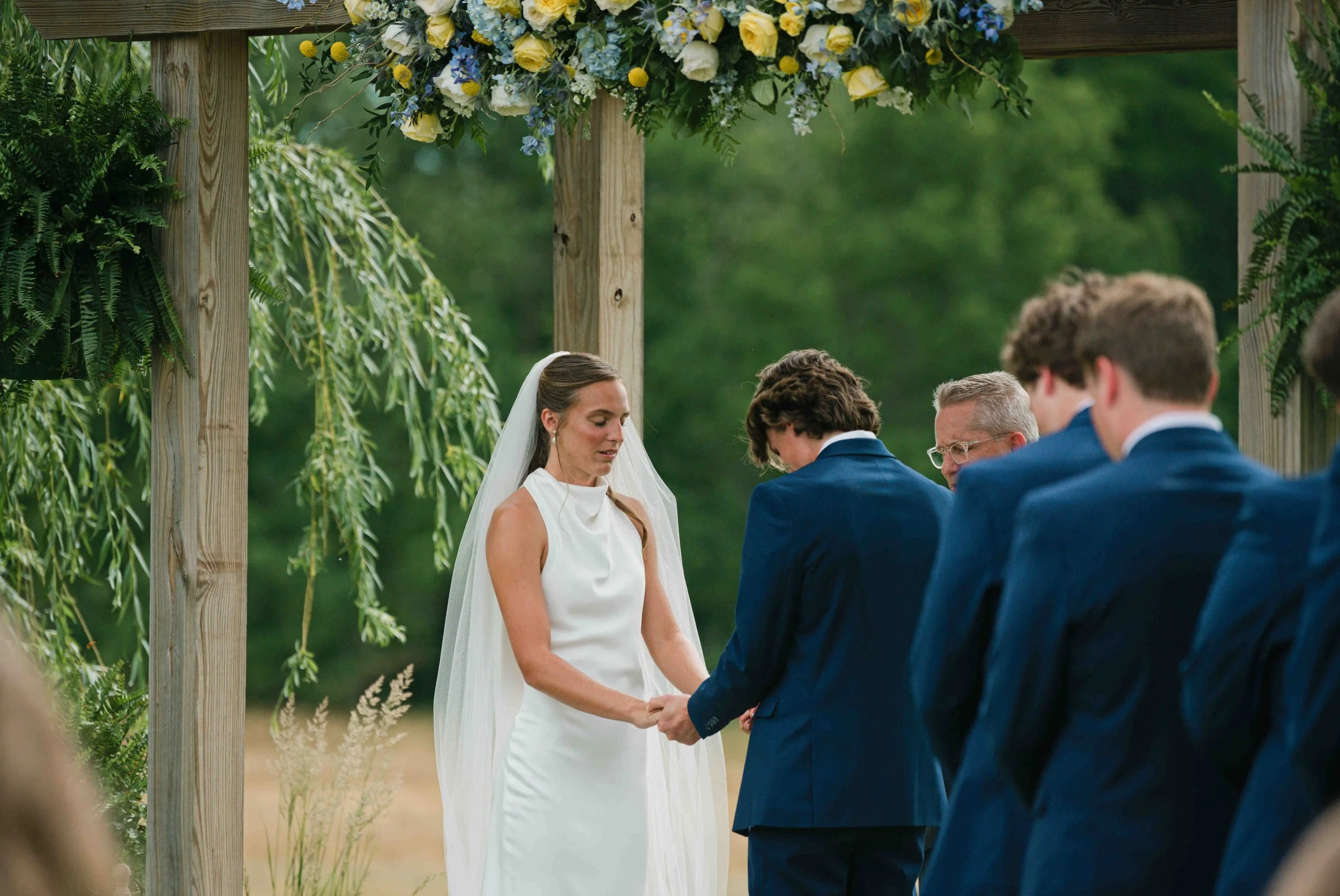 wedding-ceremony-rustic-barn-at-hopewell-2026-40.jpg