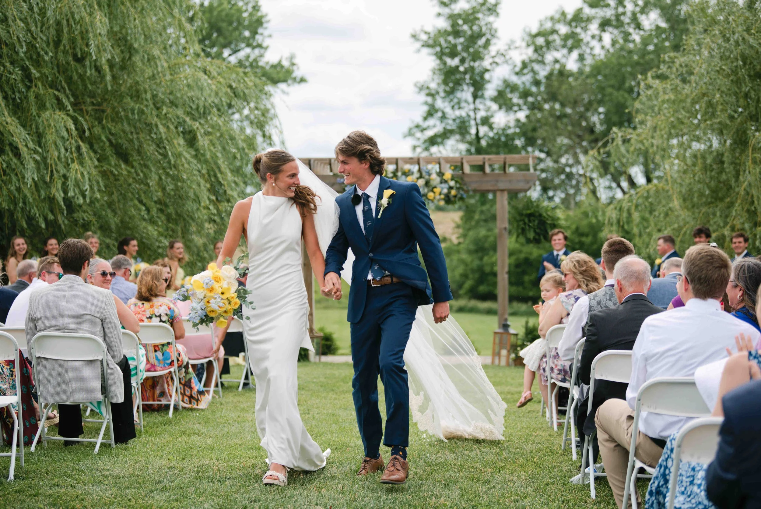 wedding-ceremony-rustic-barn-at-hopewell-2026-67.jpg