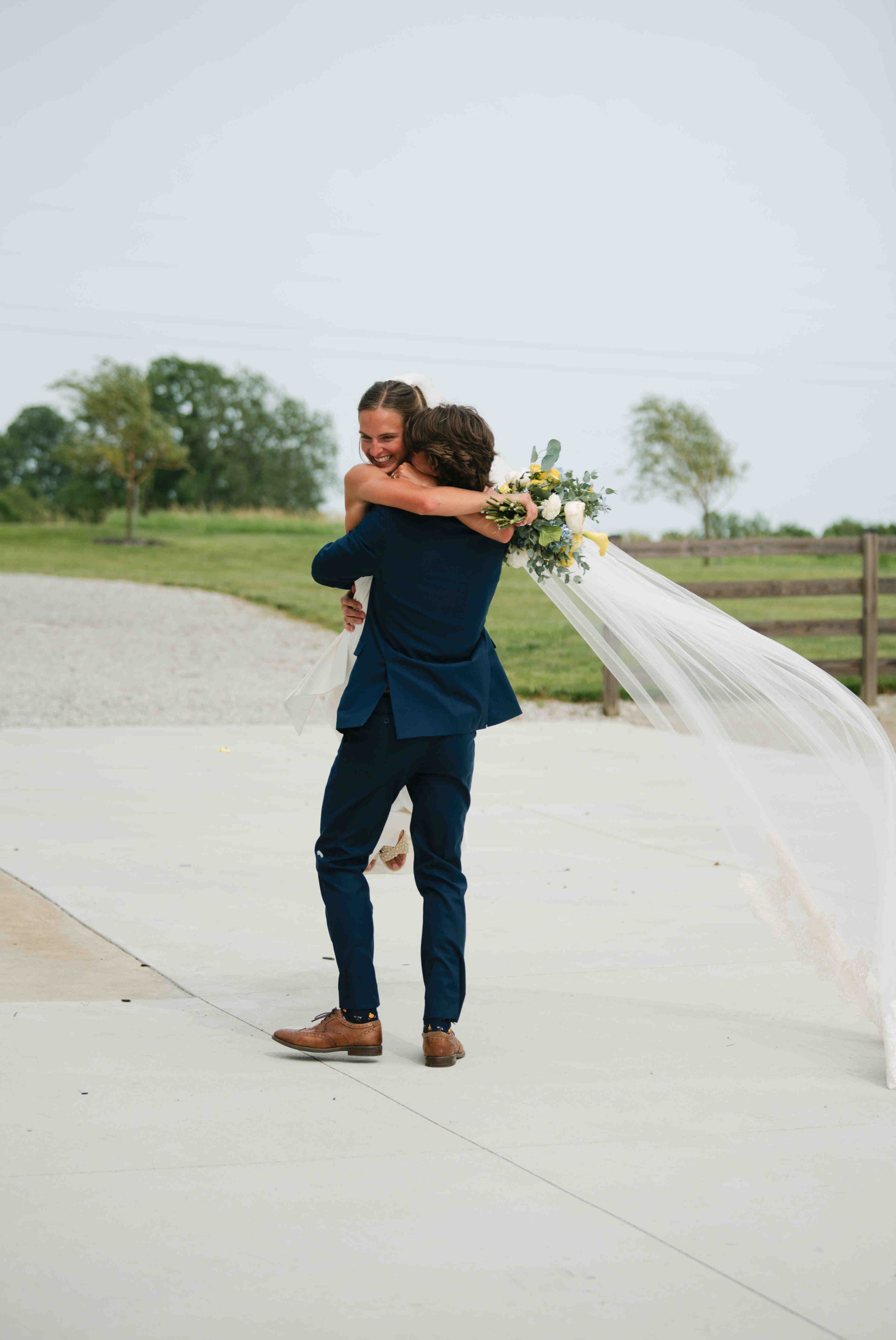 wedding-ceremony-rustic-barn-at-hopewell-2026-74.jpg